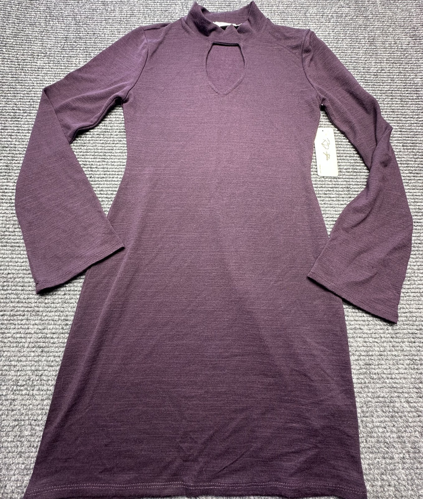 RD Dress Womens Medium Long Sleeve Mock Neck Keyhole Mini New