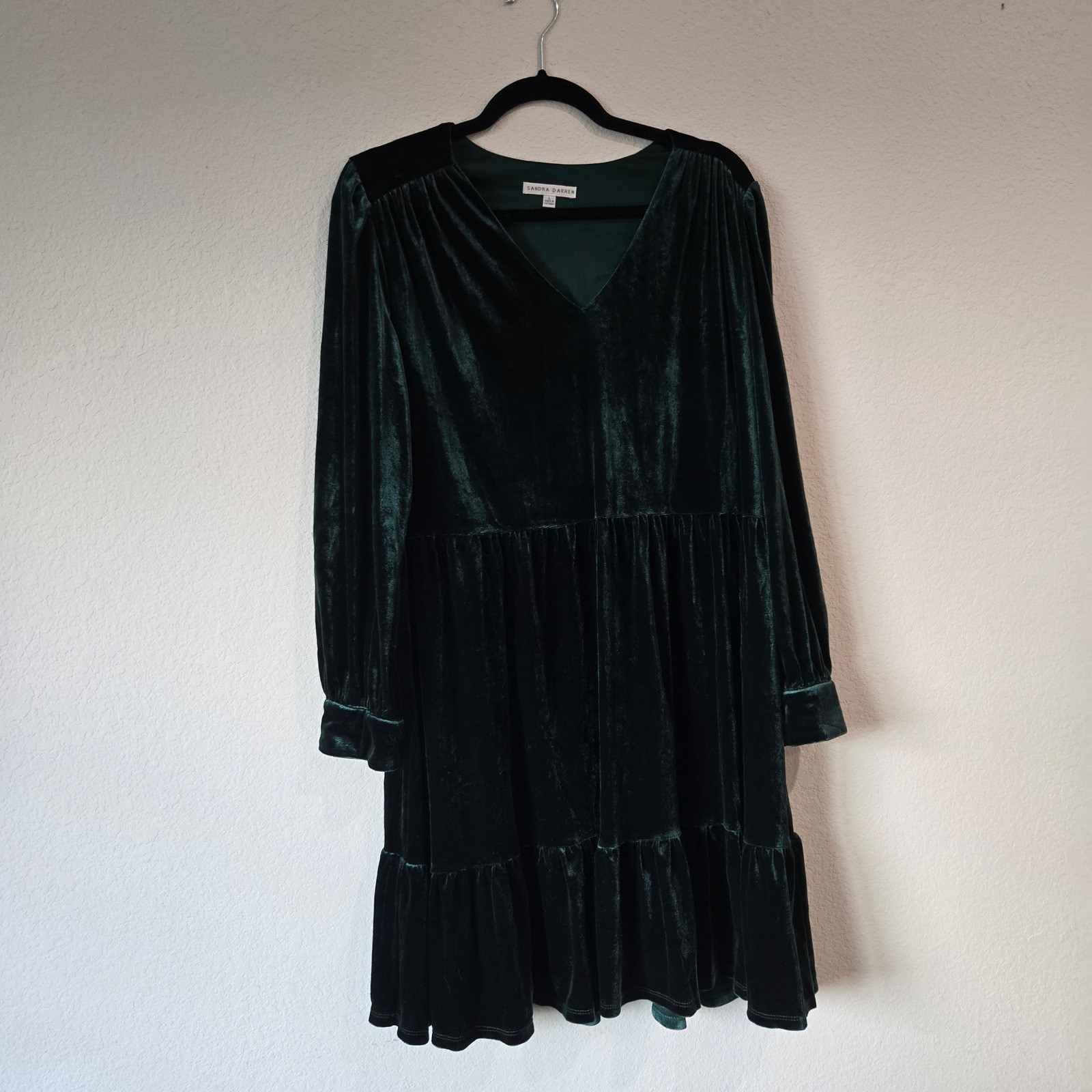 Sandra Darren Green Velvet Dress Long Sleeve V-Neck Tiered Babydoll Size L