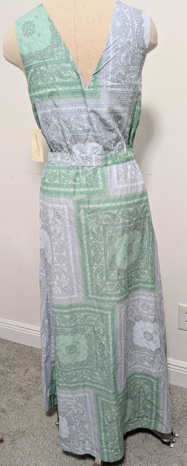 Universal Thread Tie-Front Maxi Dress Green Blue Paisley Sz M Vacation Resort