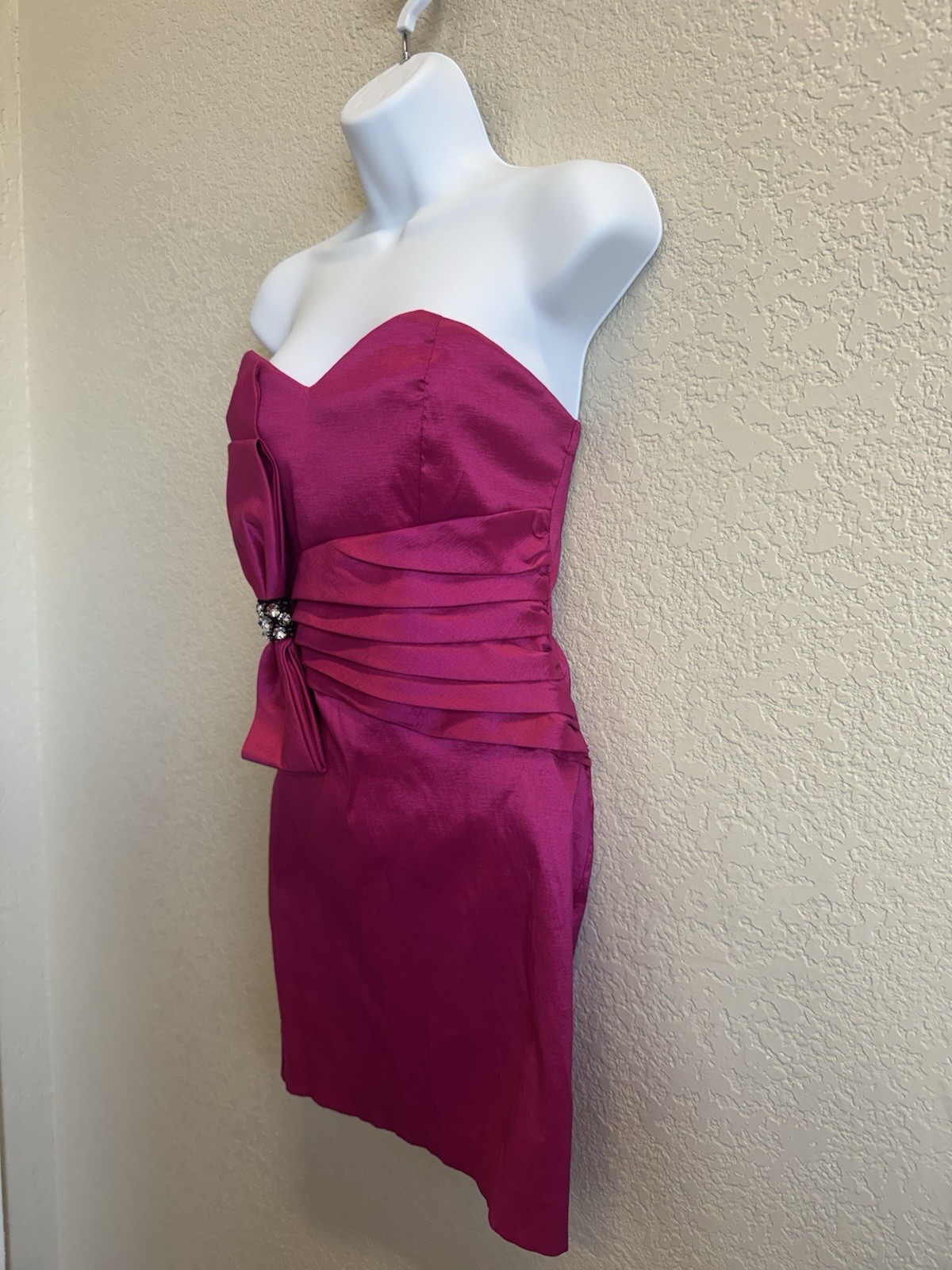 Mystic Pink Strapless Bodycon Short Dress Sweetheart Neck Bow Beaded Size S