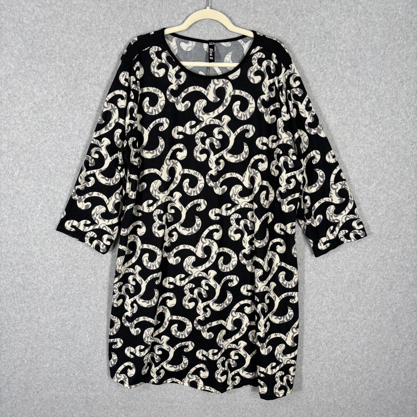 Diva D Dress 3XL Black Cream Mini Knit Paisley 3/4 Sleeve Thin Stretch Shift