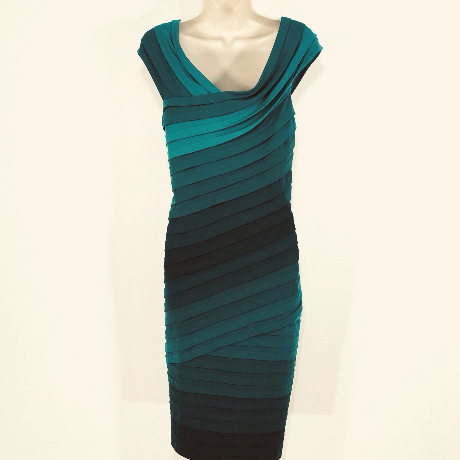 Tadashi Collection Sz L Teal Blue Green Ombré Stretch Bandage Pencil Dress