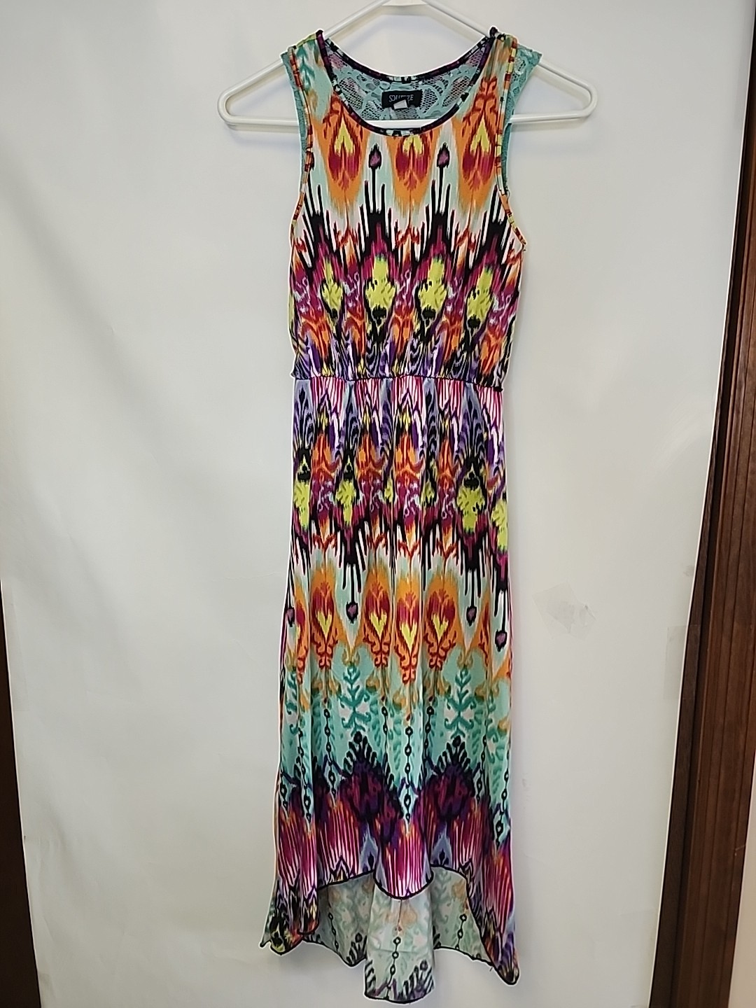 Squeeze Multicolored Elastic Waist Lace back Sleeveless Maxi Dress sz L