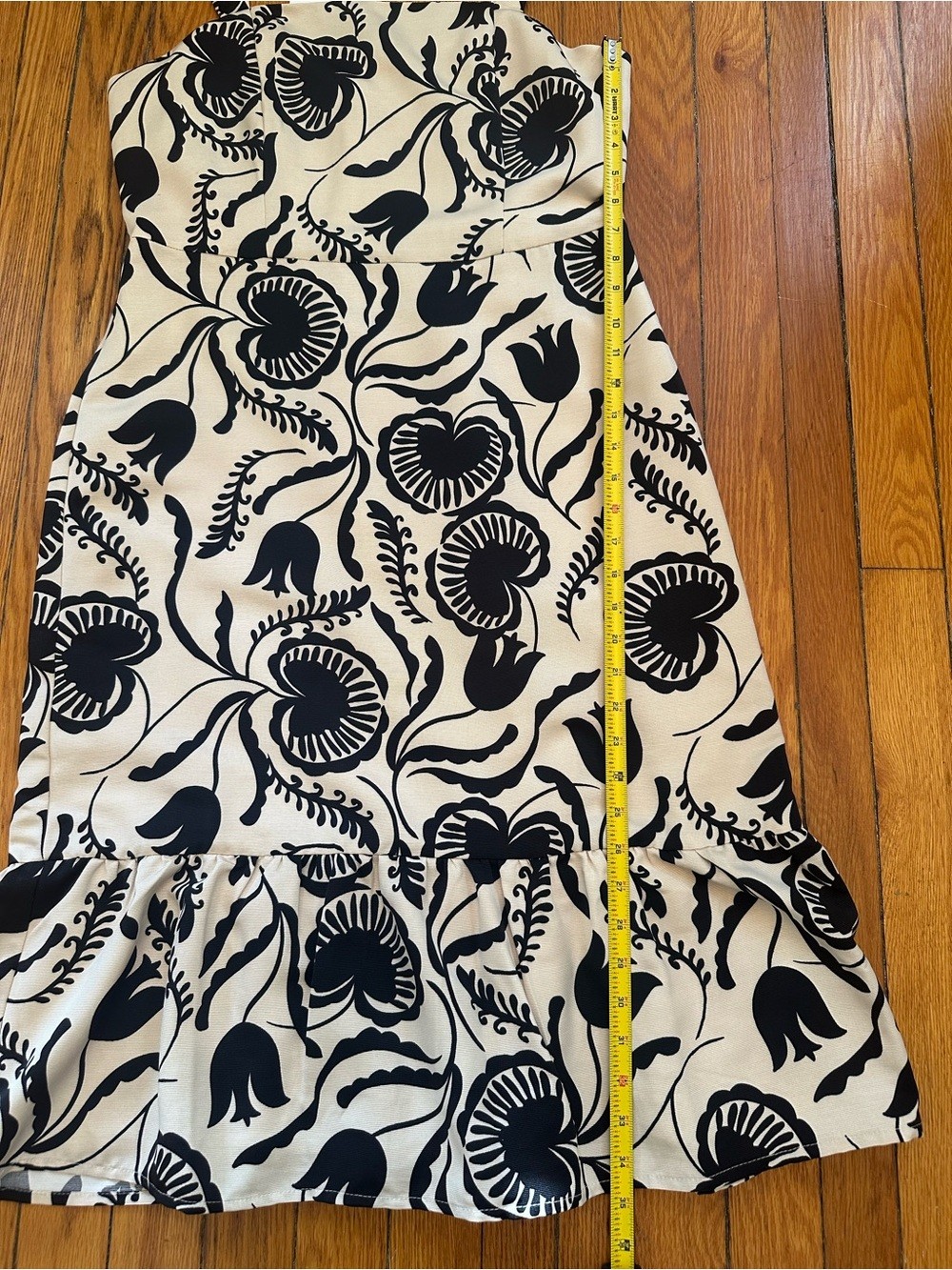 Ann Taylor Beige and Black Floral A-Line Dress with Ruffle at Bottom Size 8