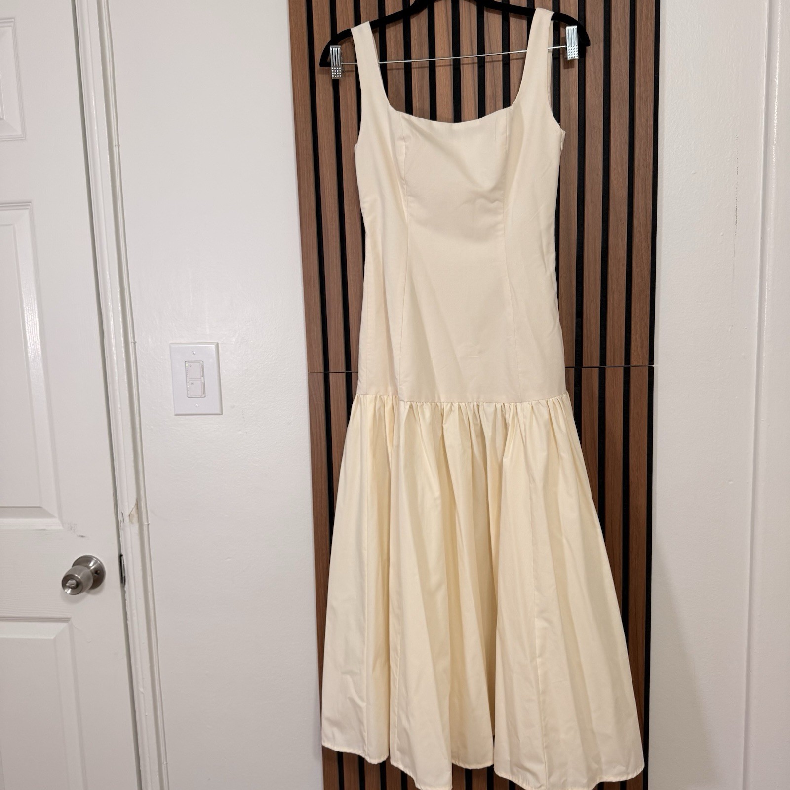 Commense Ivory Square Neck Strappy Sleeveless A-Line Midi Dress XS