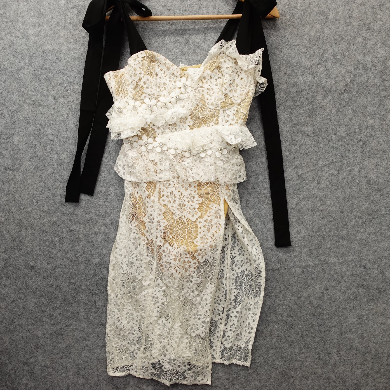 Cocktail Lace Mini Dress Women XS White Floral Pearl Beach Sexy Bustier MIA