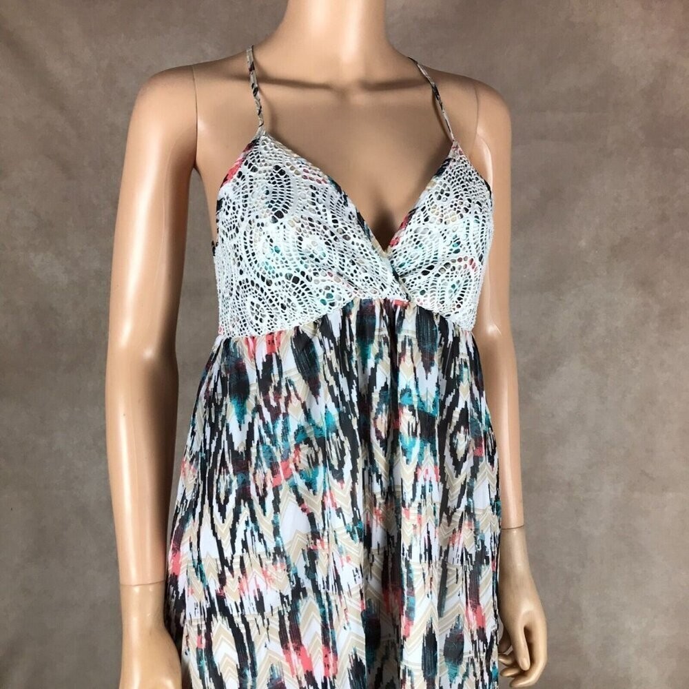 Belle Du Jour Juniors’ Multi-Color Printed Crochet-Trim Maxi Dress NWT Medium