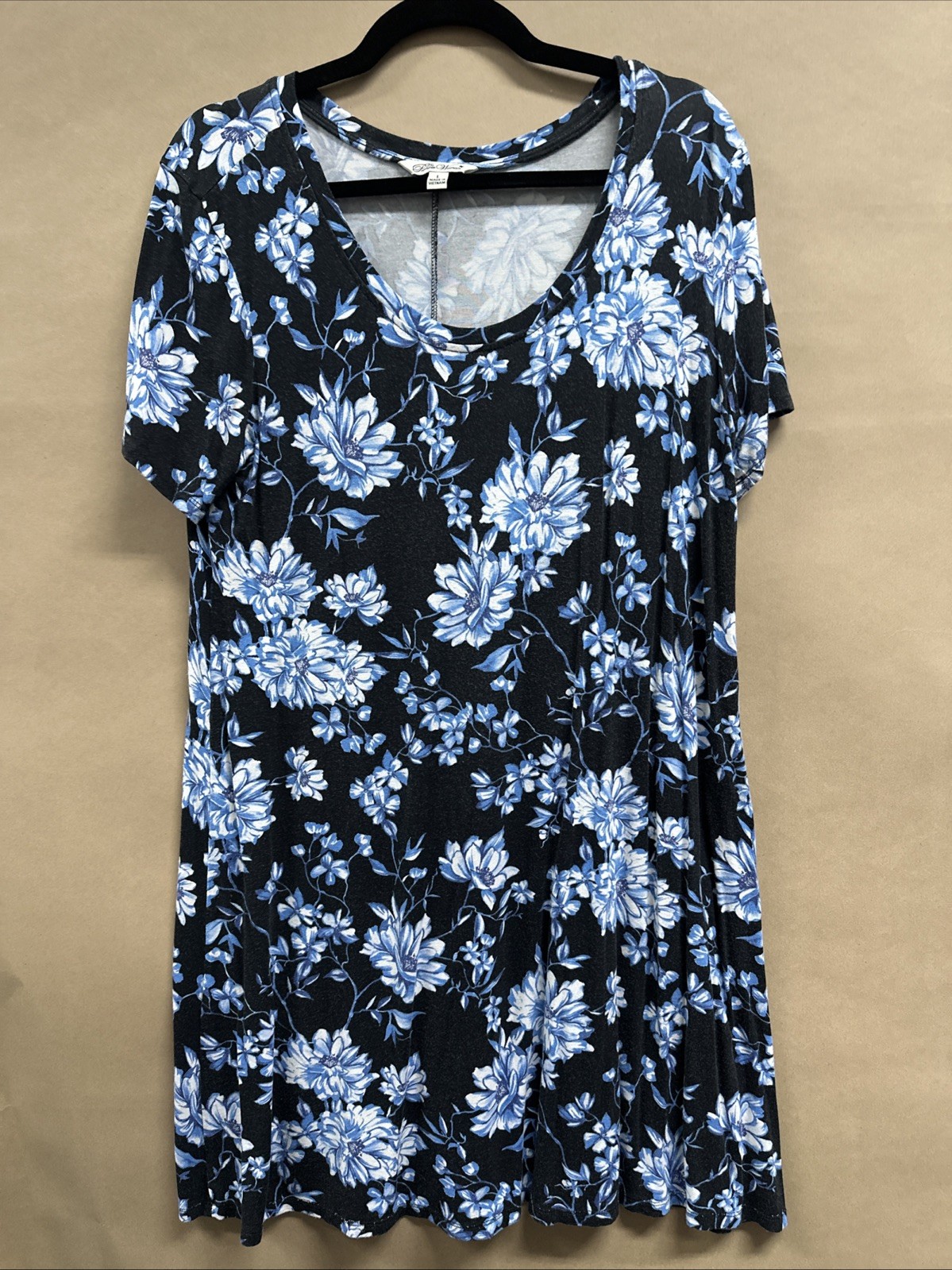 The Pioneer Woman T Shirt Dress Black Blue White Floral size L Short Sleeve