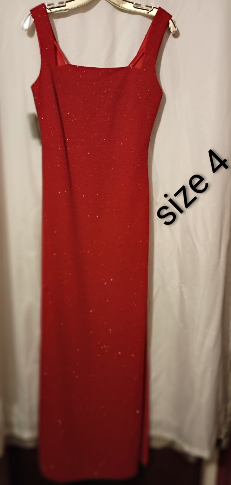 Long Red Sparkling Formal Dress For Any Occasion Size 4