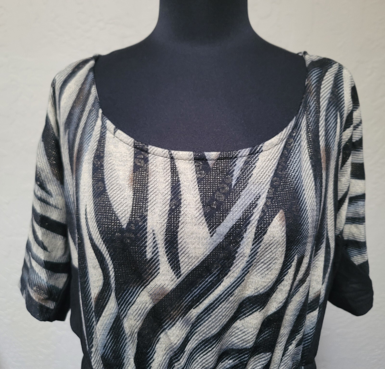 Womens 3X Black/Multi-Color Shortsleeve Dress With Pockets By Delirious Of LA