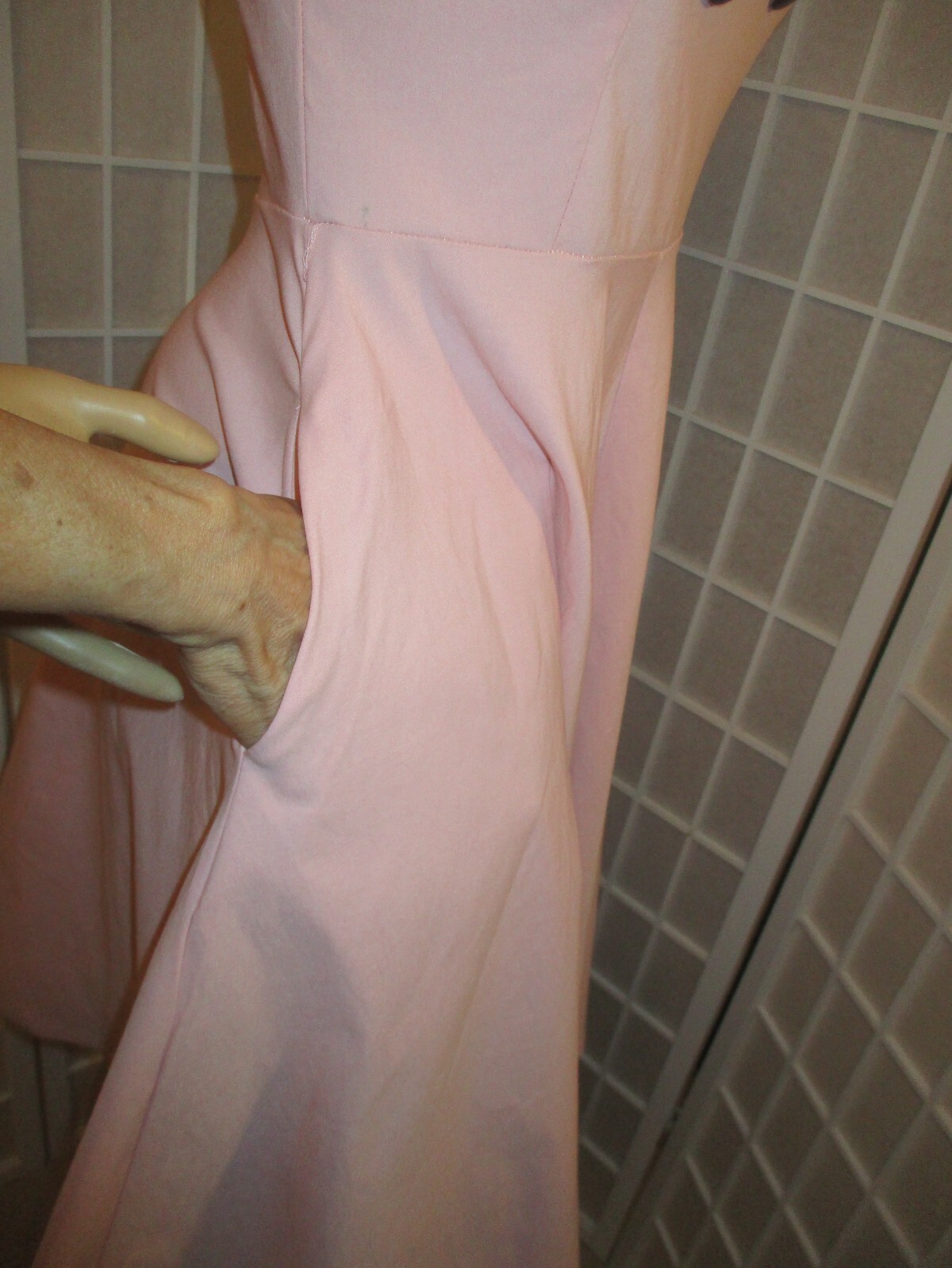 Gown Town 1950’s inspired stretch swing dress