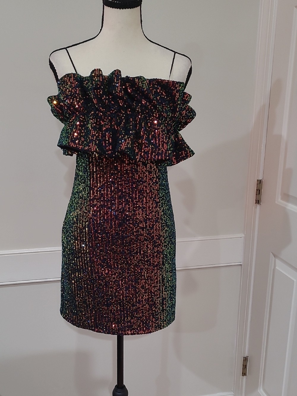 Thirty Thirty LA Multicolor Sequin Strapless Mini Dress with Ruffles – Size L Jr