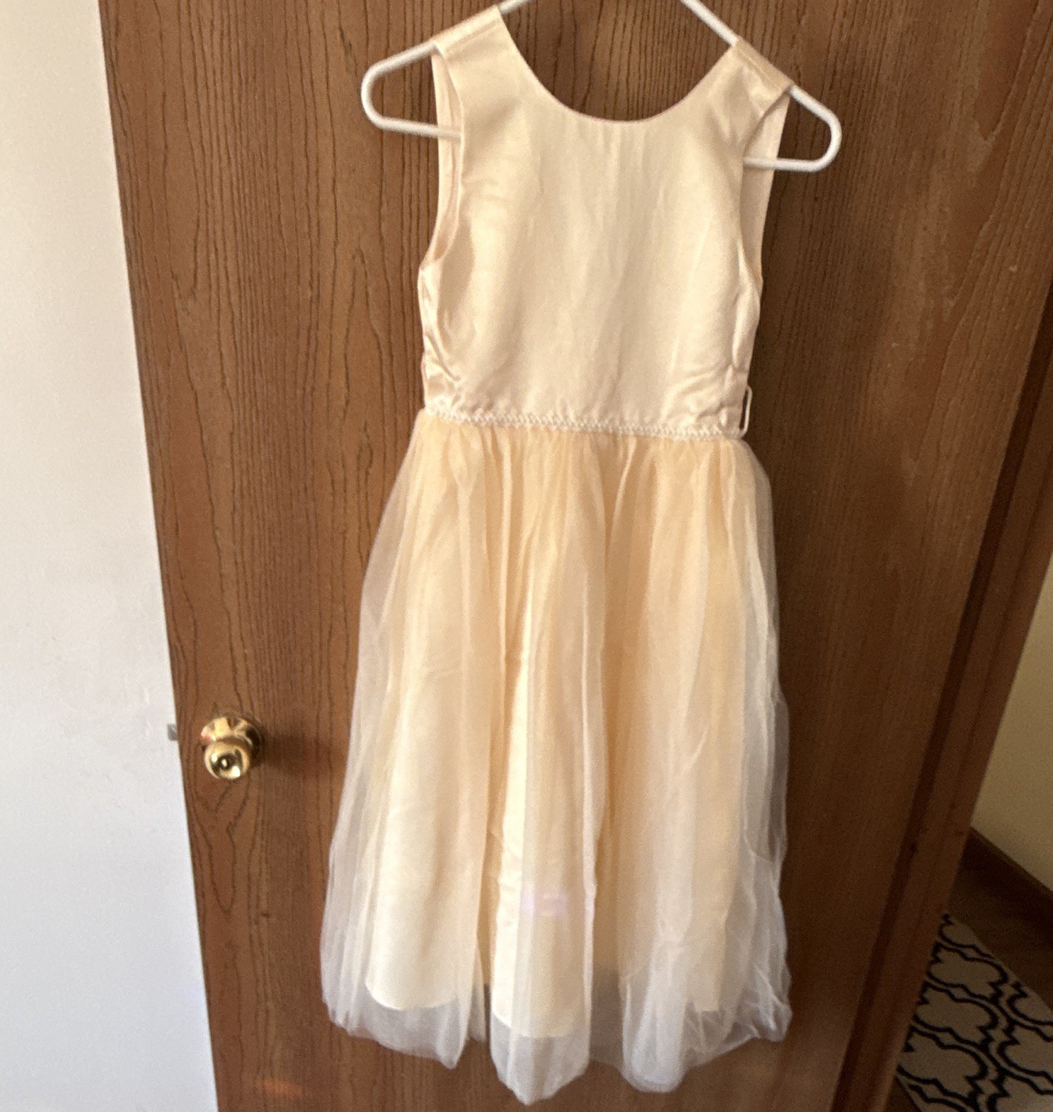 Ivory Sleeveless Round Neck Lined Tulle Bow Zip Youth Dress Size 9Y