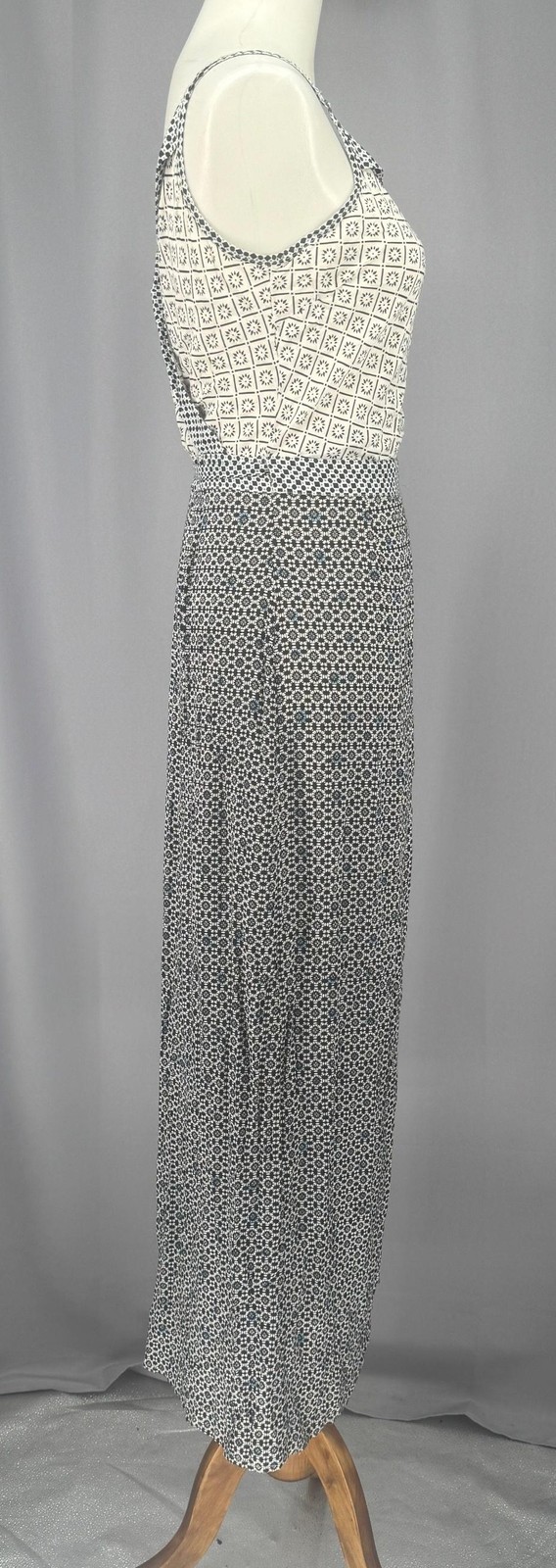 Young Fabulous & Broke Dress Small Black Floral Wrap Maxi Strappy Boho Summer