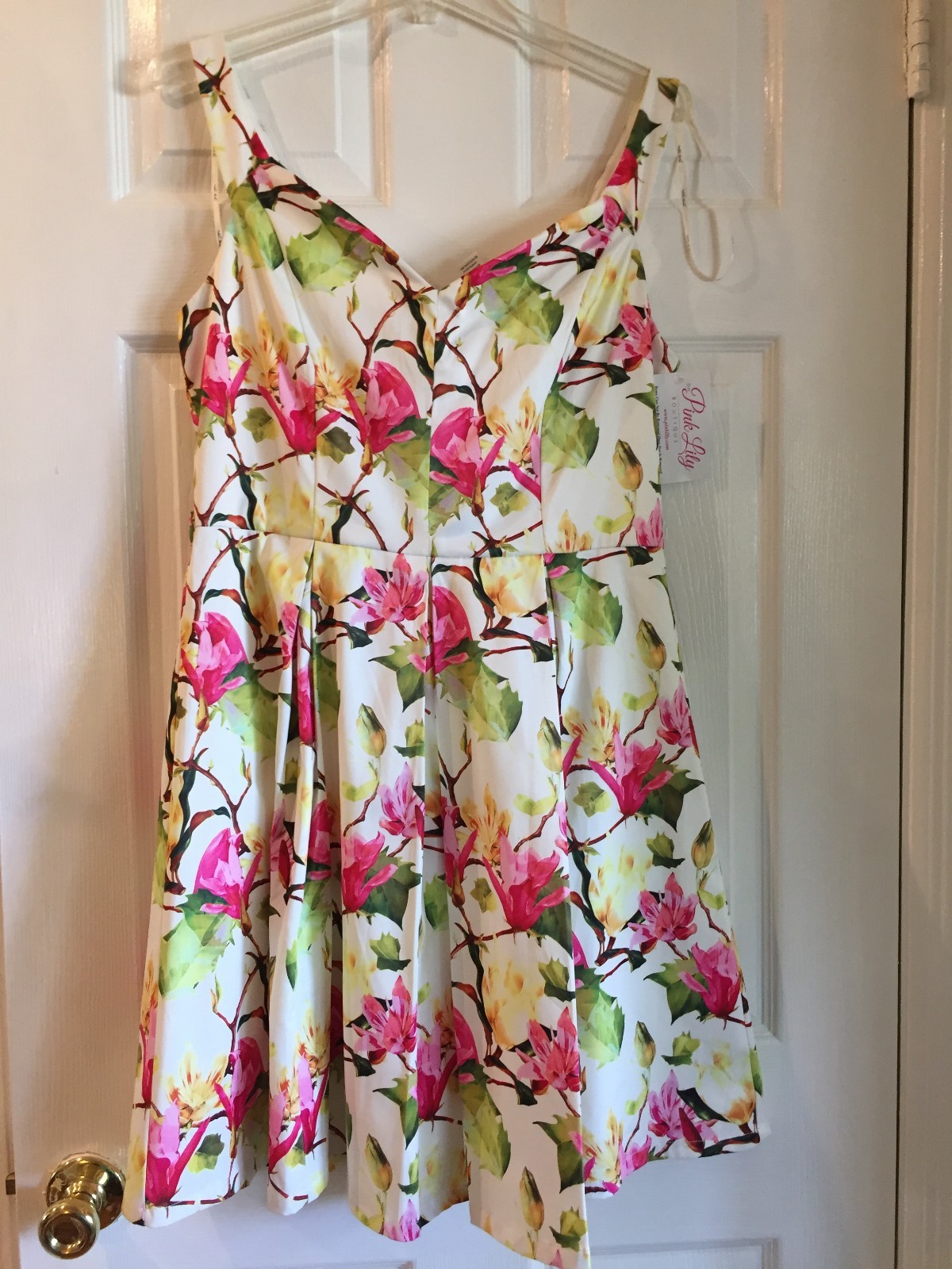 Pink Lily Botique Floral Nikibiki New Dress With Tags Size Small