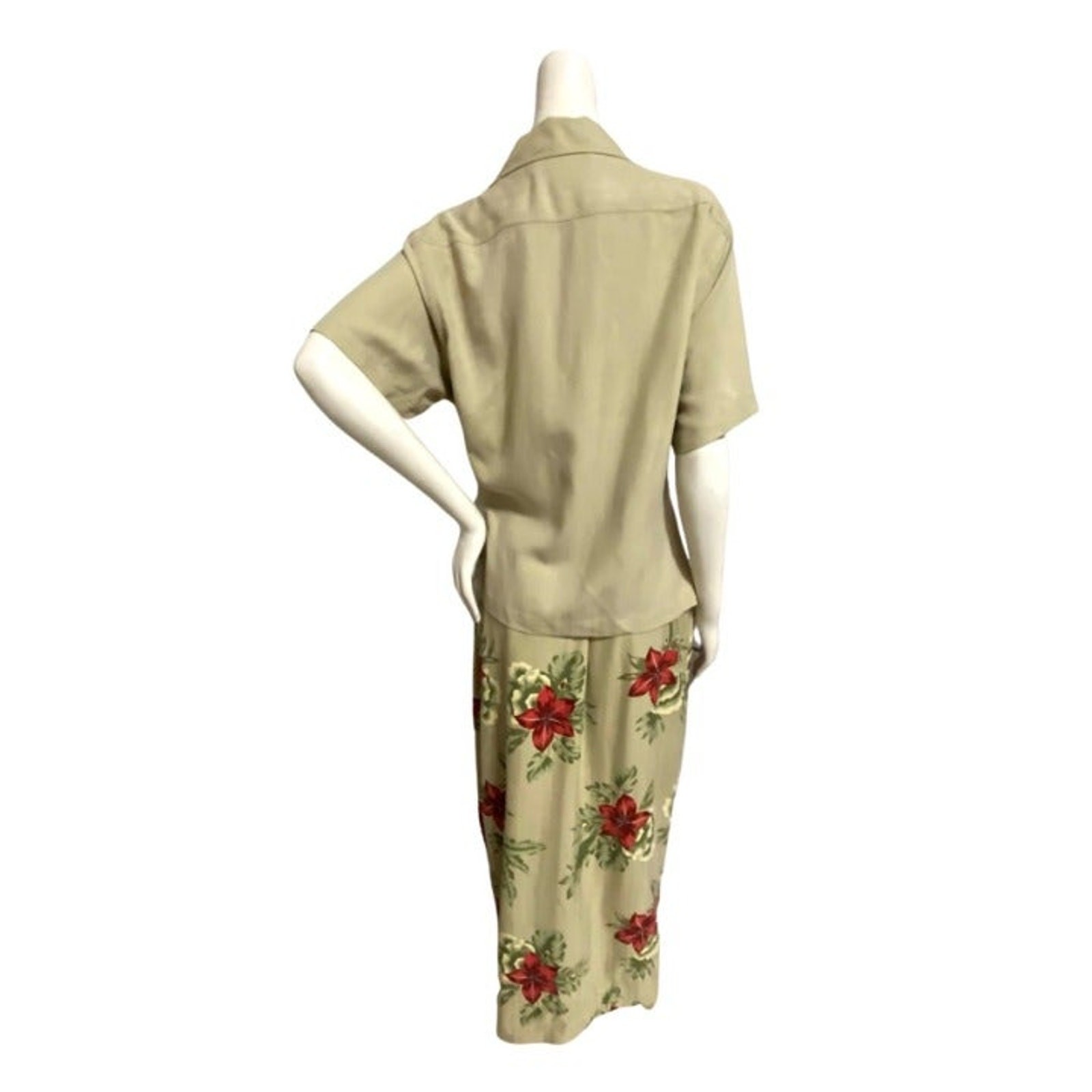Bamboo Traders 100% Silk (2) Pc Wrap Skirt and Blouse Size 10