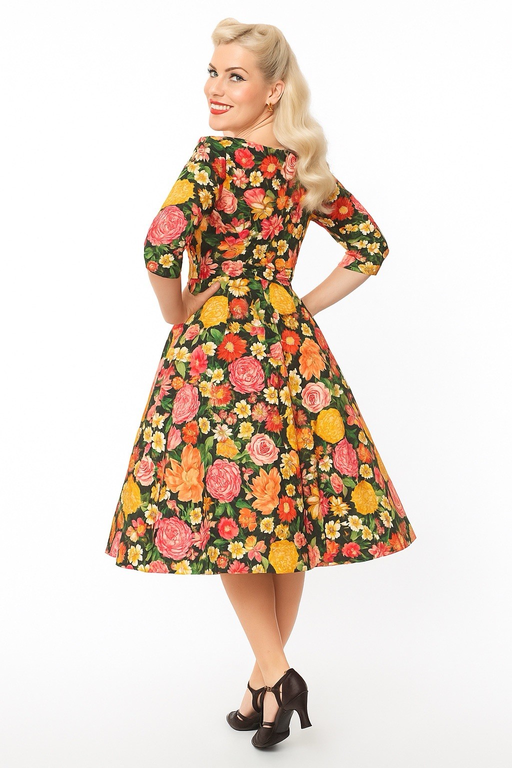 Unique Vintage Hearts & Roses Black Floral Cassidy Swing Dress, NWT!