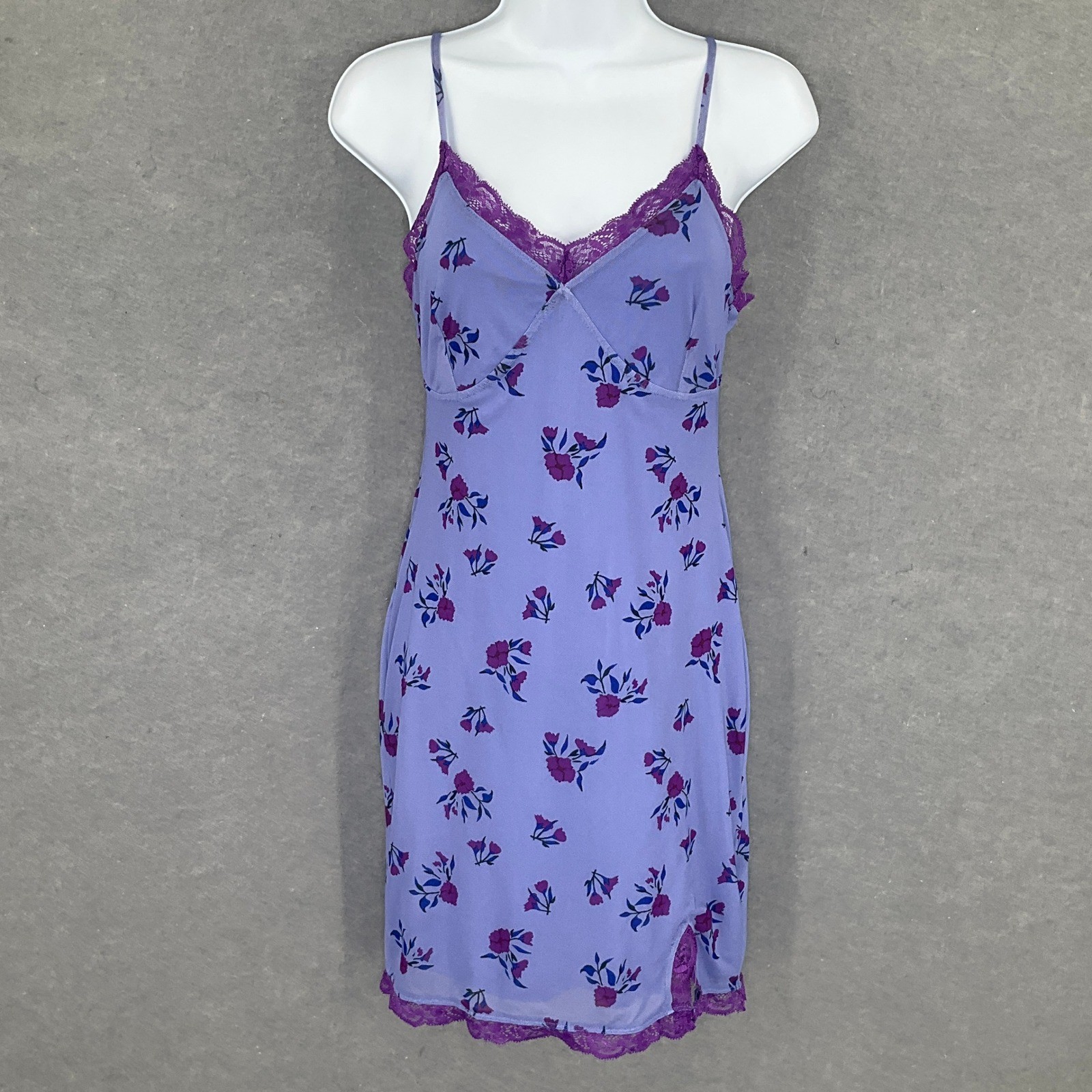 Wild Fable Mini Slip Dress Sz XS Purple Floral Lace Trim Babydoll Coquette