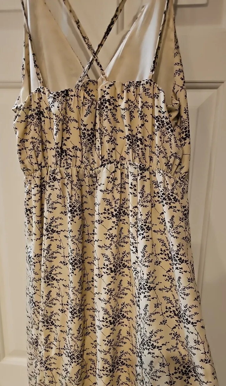 Mod Ref Women’s Maxi Dress Large Spaghetti Strap Covered Buttons Tan and Black