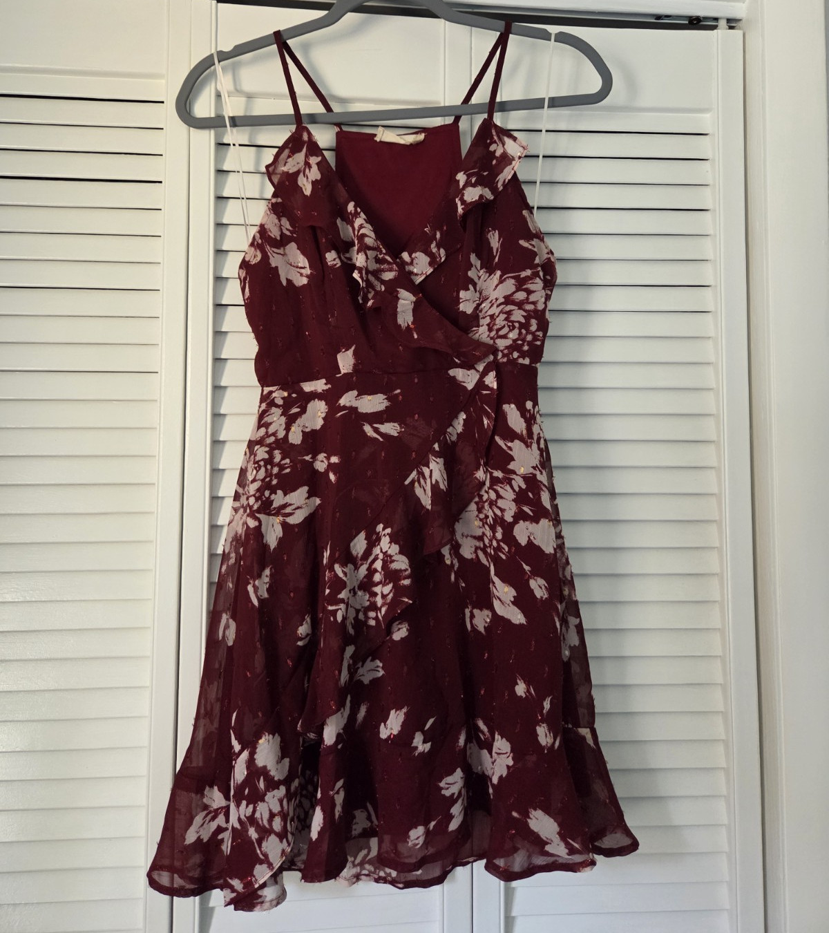 Altar’d State Burgundy Pink Floral Fit & Flare V-Neck Chiffon Dress S