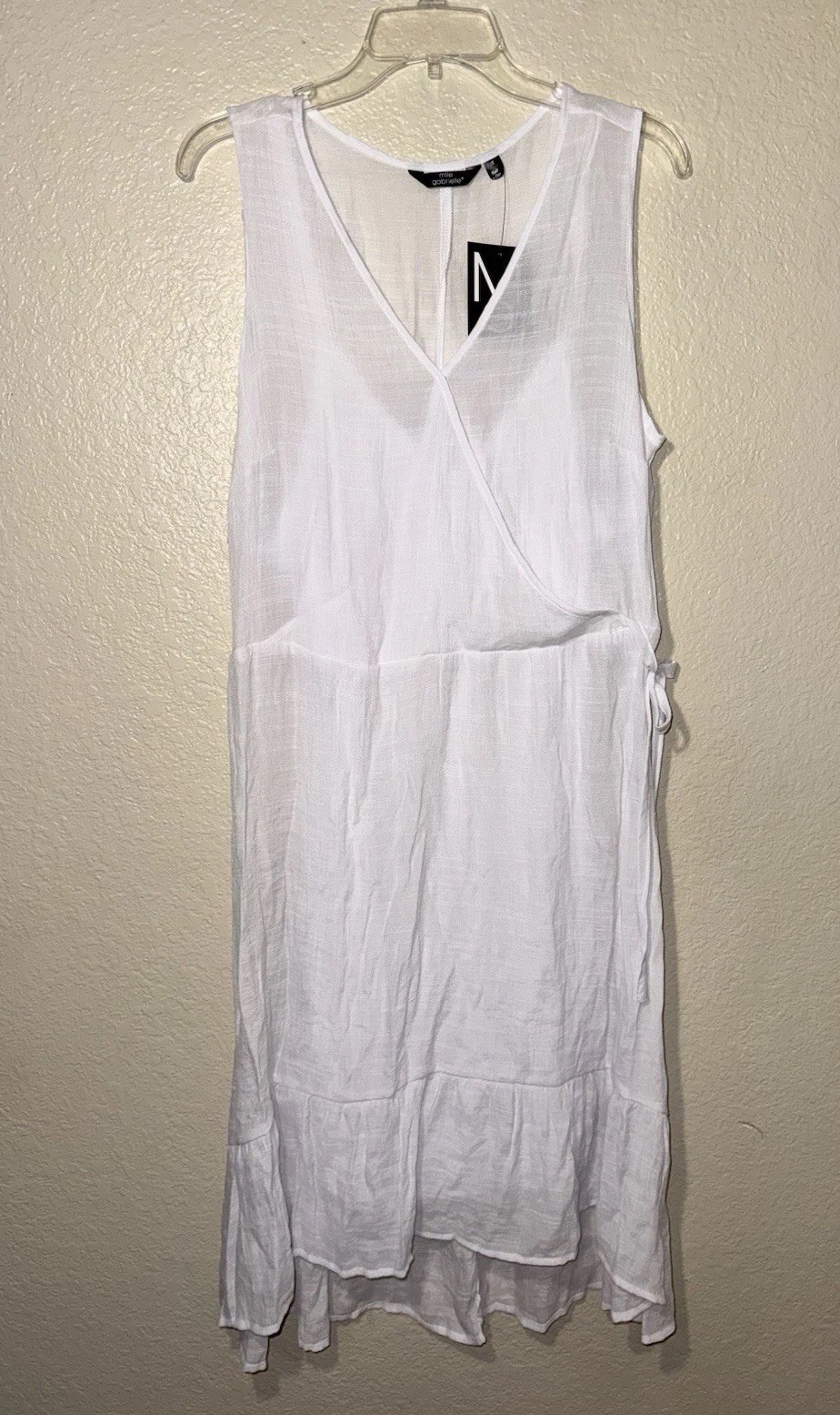 NWT Mlle Gabrielle White Faux Wrap Dress 1X Ruffle Hem
