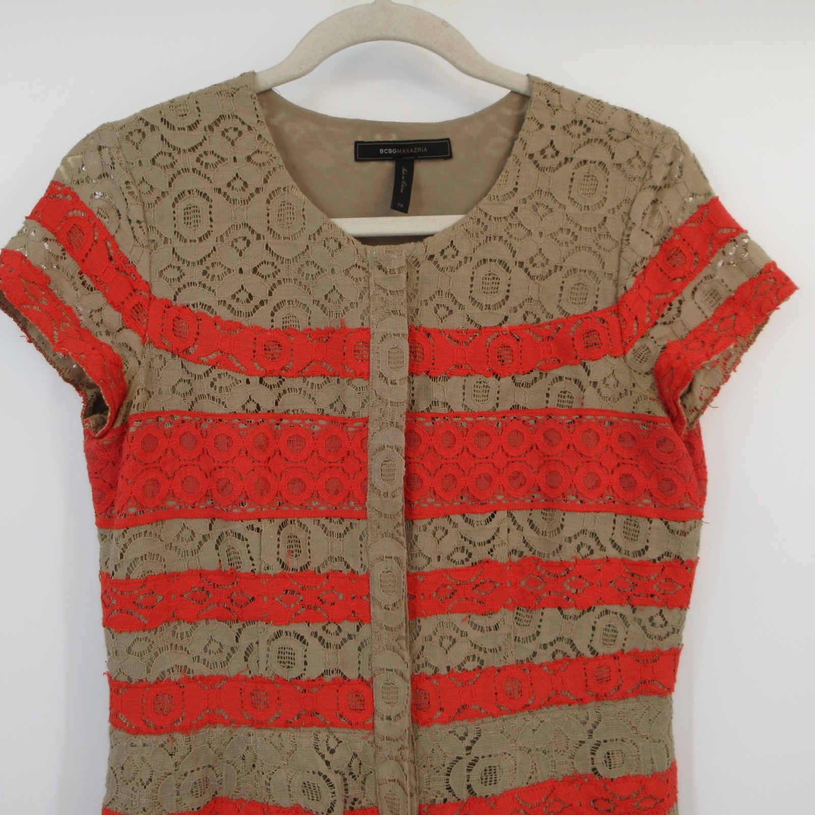 BCBGMAXAZRIA Taupe Coral Lace Striped Fit Flare Dress Size 6 Garden Romantic Mod