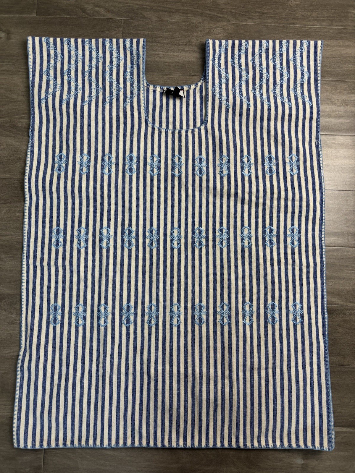 Tuckernuck Mini Sullivan Blue White Stripe Embroidered Canvas Caftan Size Large