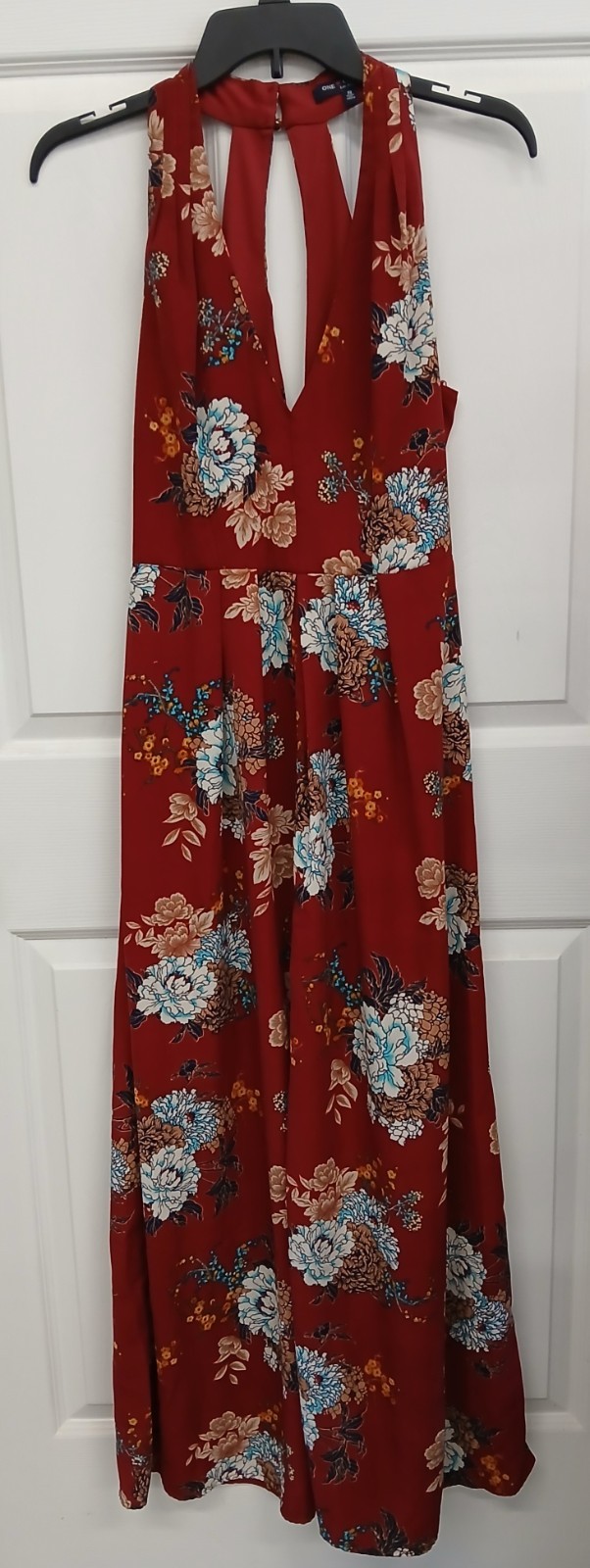 One Clothing Red Floral Maxi Dress Size Medium Halter Neck Open Back
