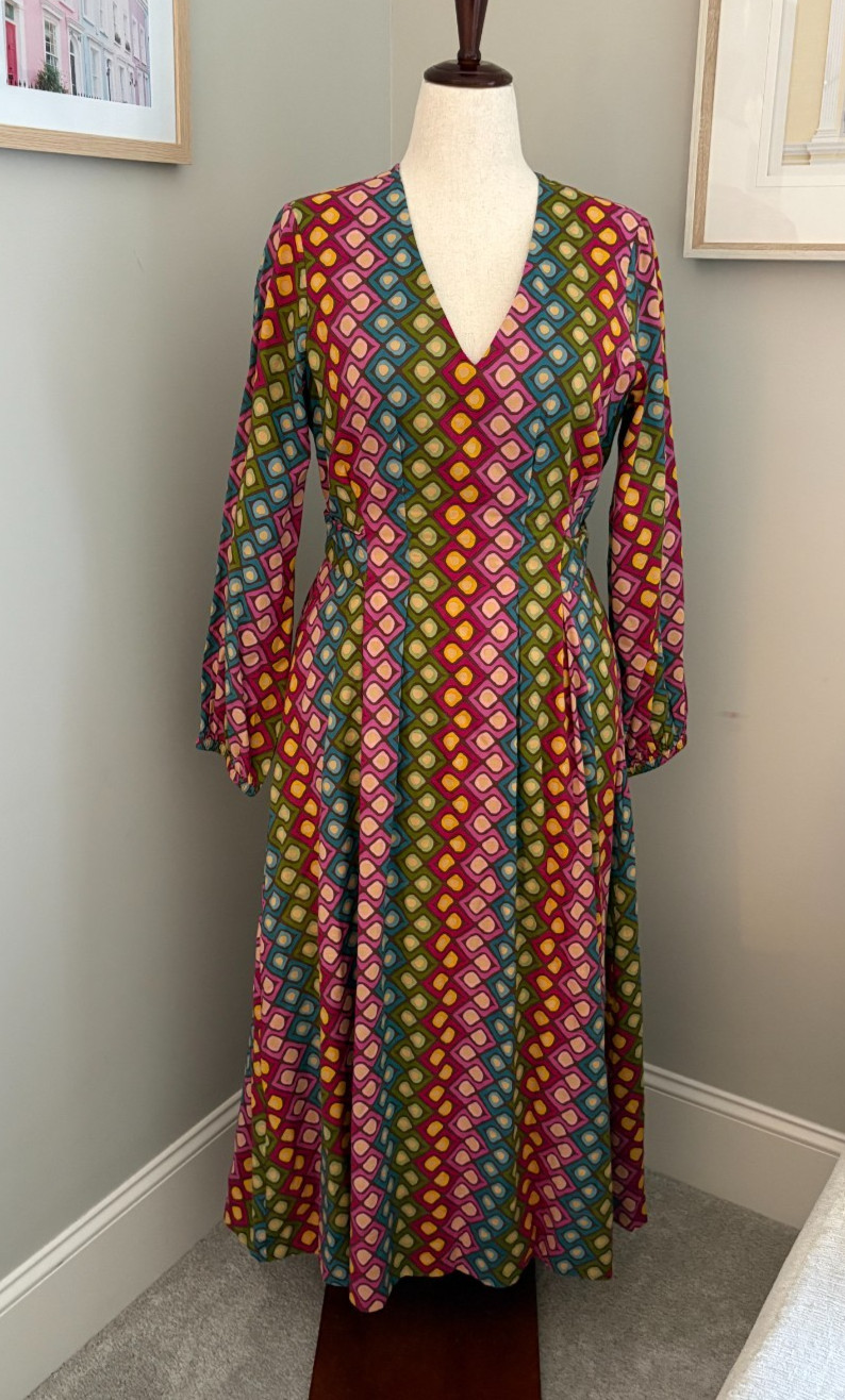 LIVRO VNeck Maxi Dress Size M Geometric Print 100% Cotton Block Mod Print Preppy