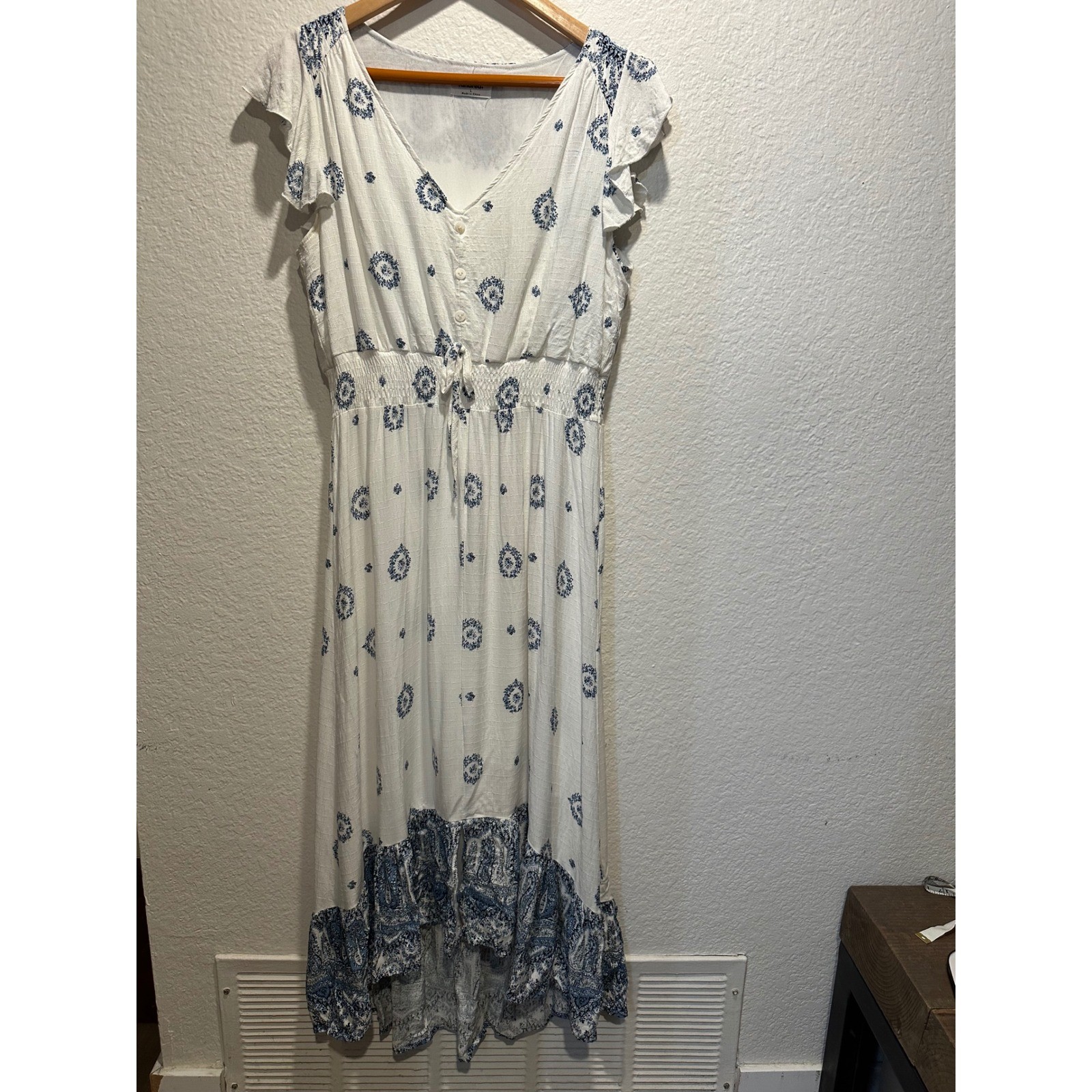 Anthropologie Kindred Blue Paisley High Low Midi Dress Flutter Sleeve Large