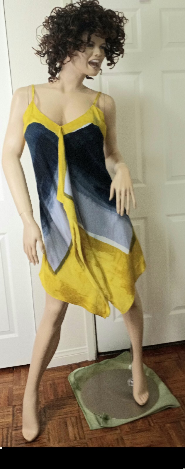 RACHEL Rachel Roy YELLOW, BLACK , GRAY, WHITE SUMMERTIME SLEEVELESS DRESS LARGE