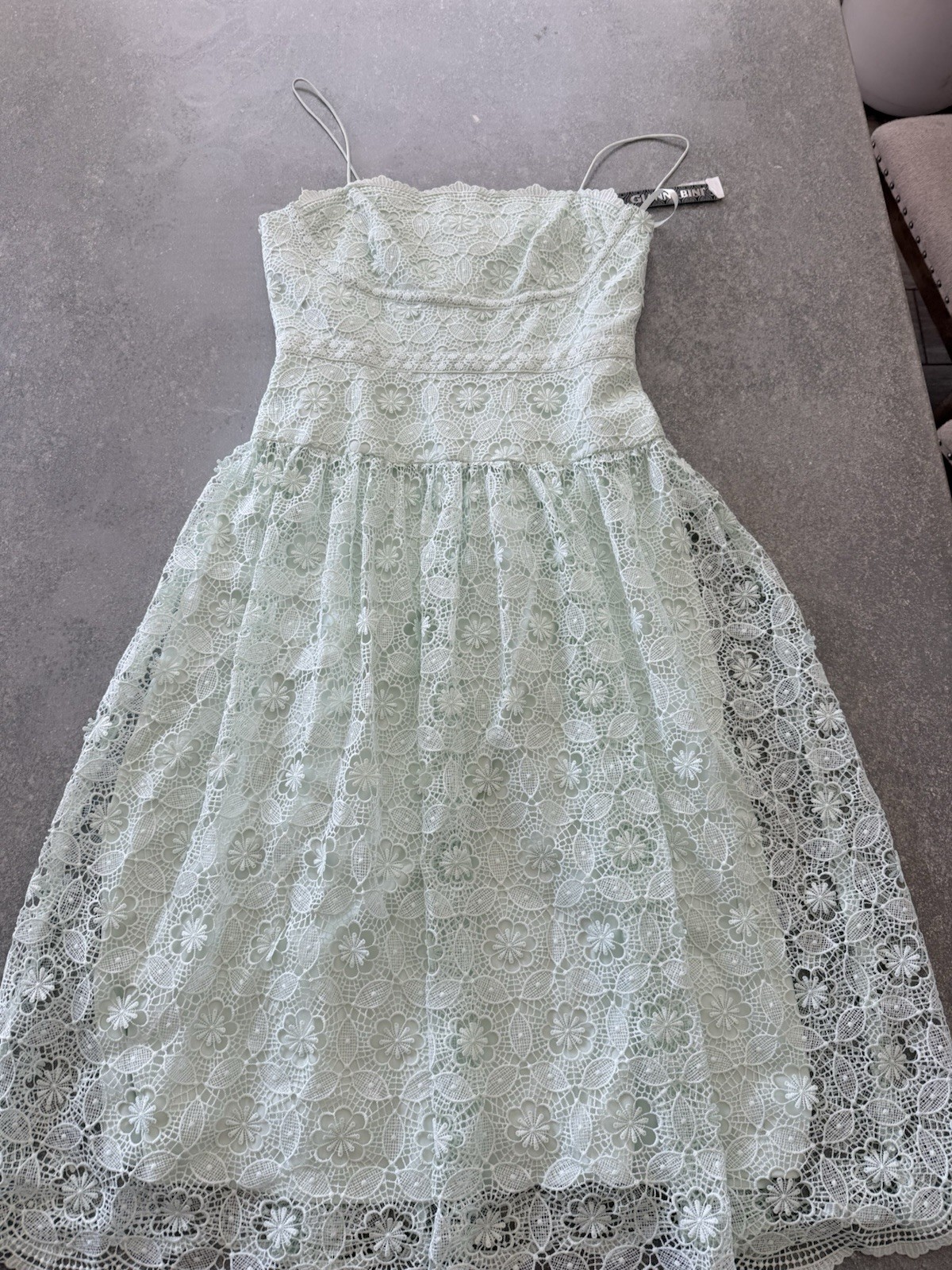 NWT Gianni Bini Jillian Mint Green Lace Overlay Dress Size 6 Spaghetti Strap