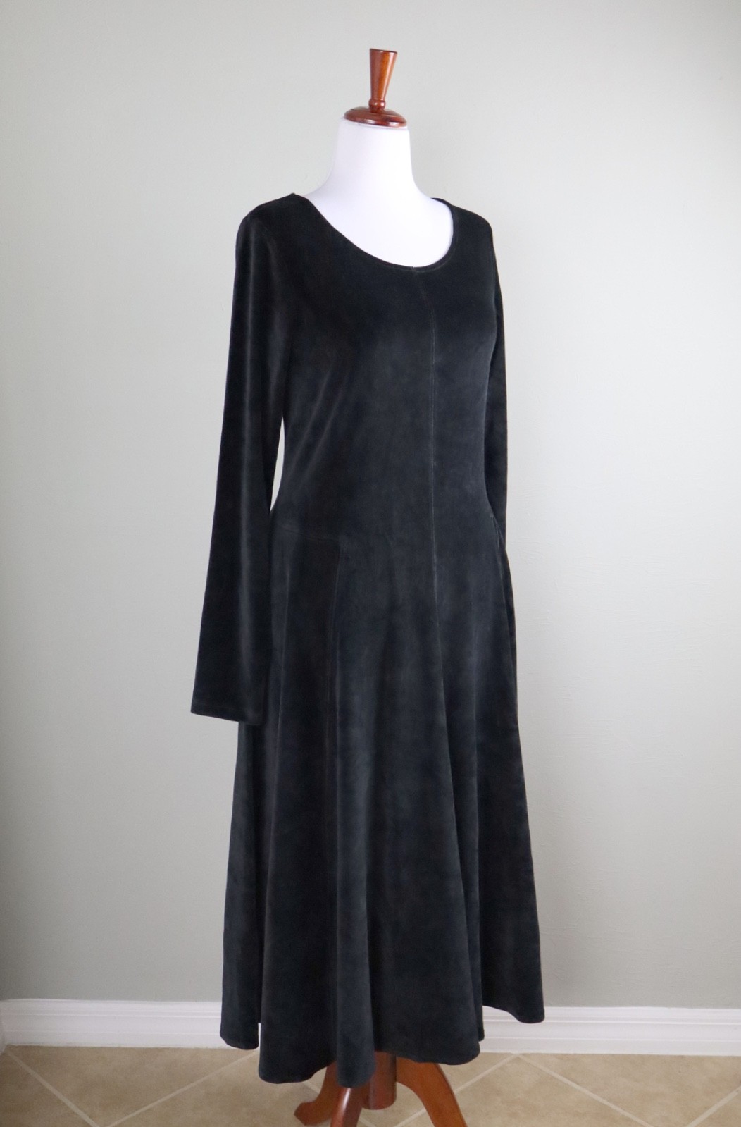 PERUVIAN CONNECTION NWT $218 Solid Black Velour Velvet Marais Maxi Dress Size XL