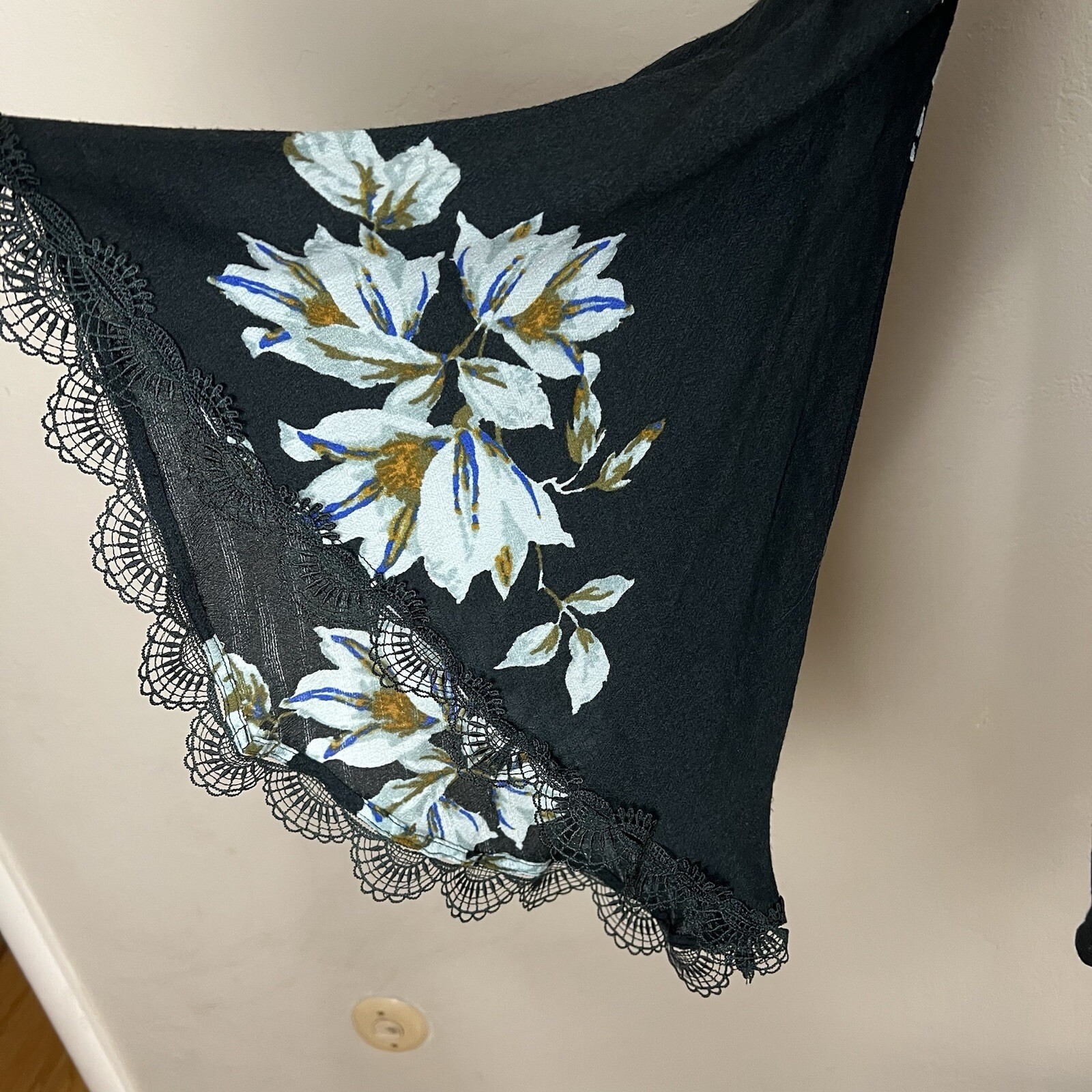 Free People Wanderer Mini Dress Gray Floral Cutout Long Bell Sleeve Lace Size XS