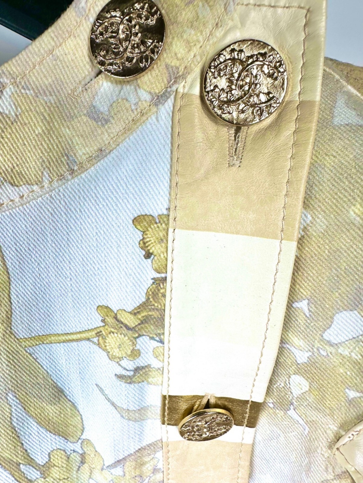 New Chanel 2018 Greece White Denim Gold Leather Mini Dress 34 36 2 4 Logo 18c S