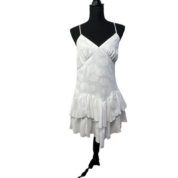 Wild Fable Medium White floral layered fitted dress spaghetti straps