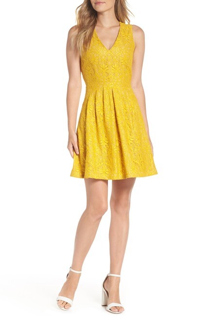 New No Tag Vince Camuto Lace Fit & Flare Dress Size 6 Ninimal Accessories