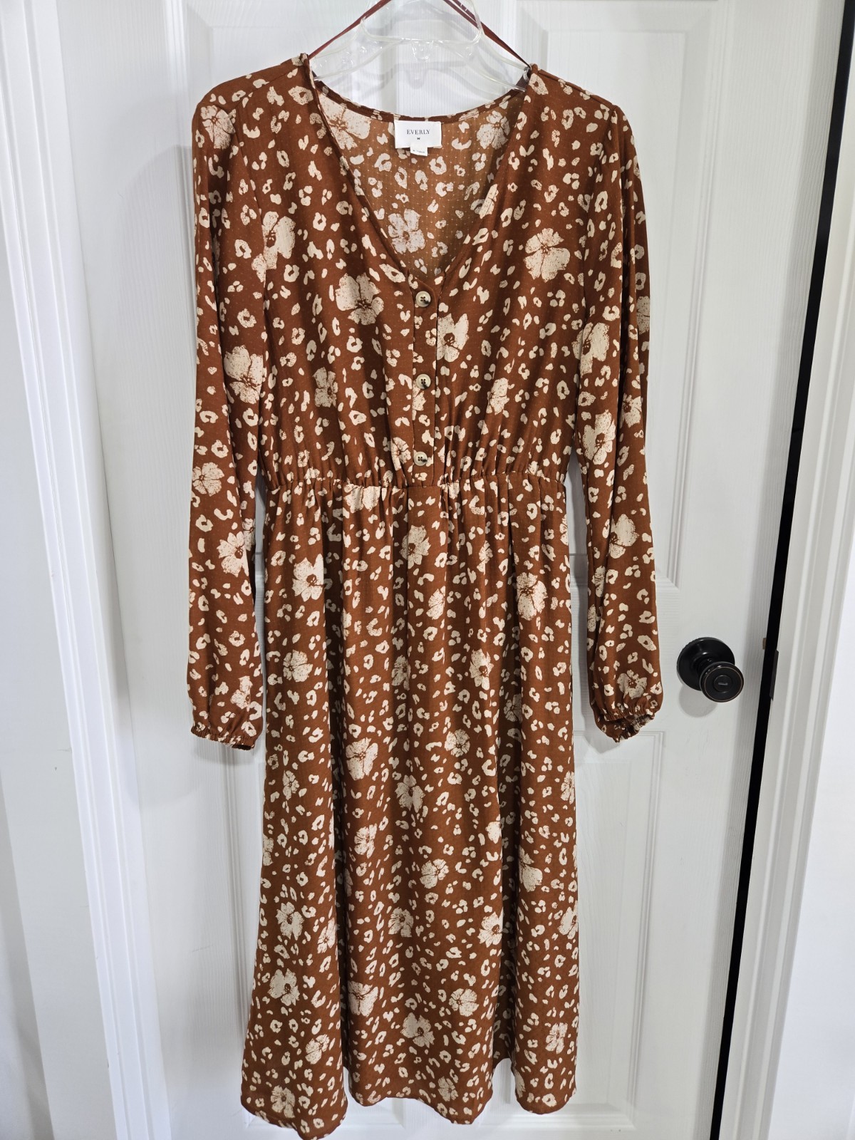 Everly Floral Dress Size Medium