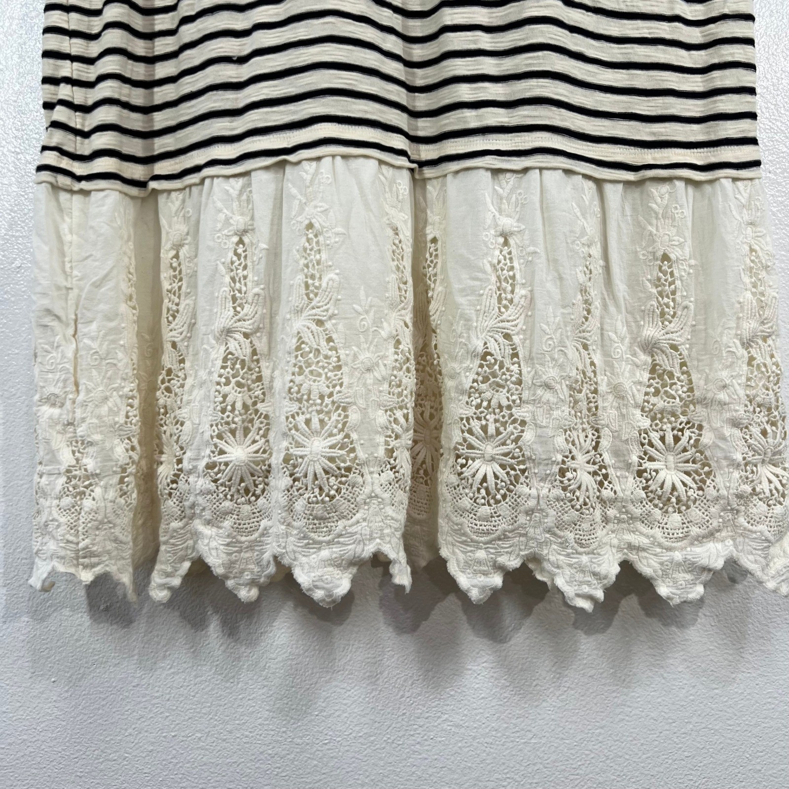 Soft Surroundings Striped Lace Hem Top Button Shoulder Cream Black PL Petite L