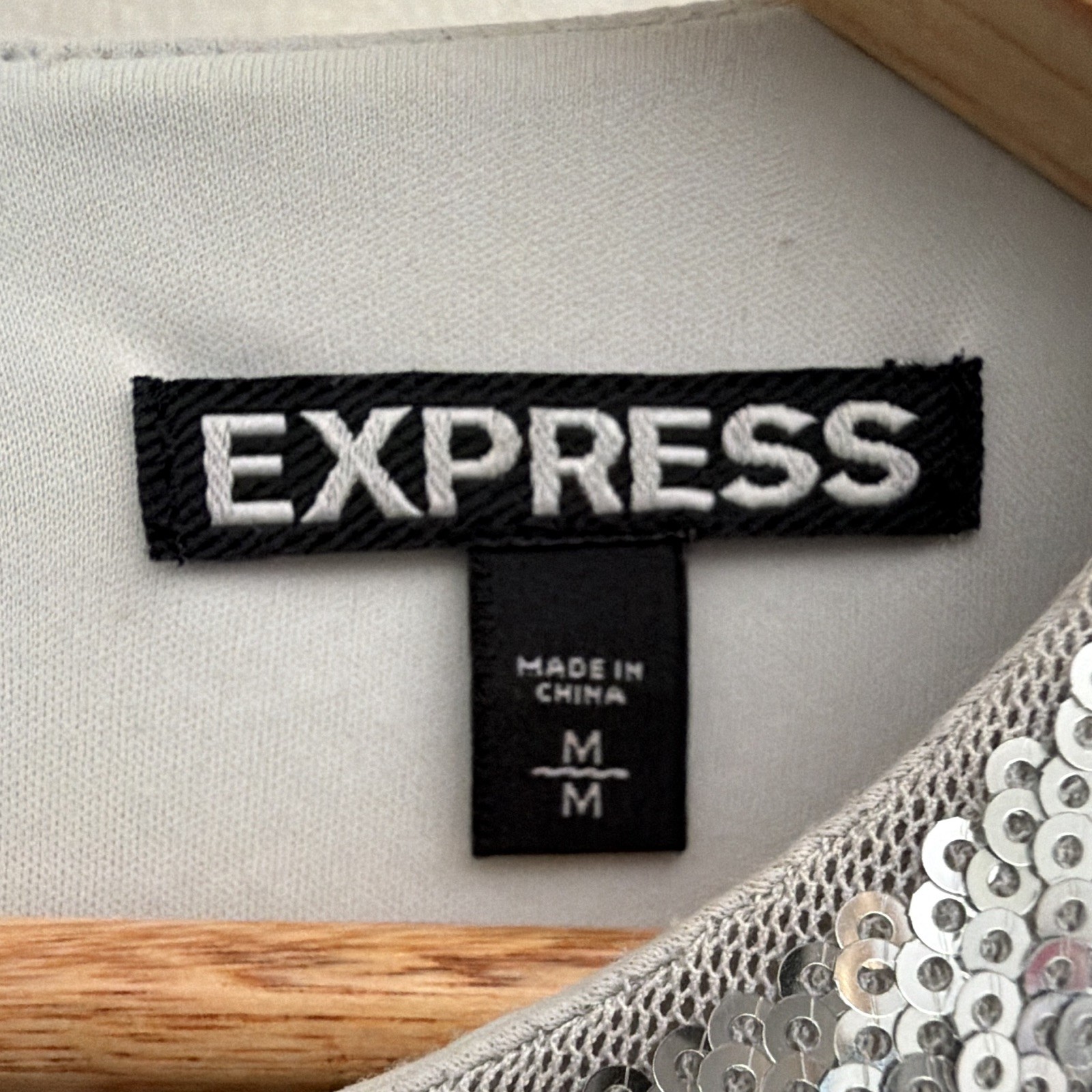 Express Silver Sequin Shift Dress Mid Thigh Length Party/Cocktail Short Sleeve M