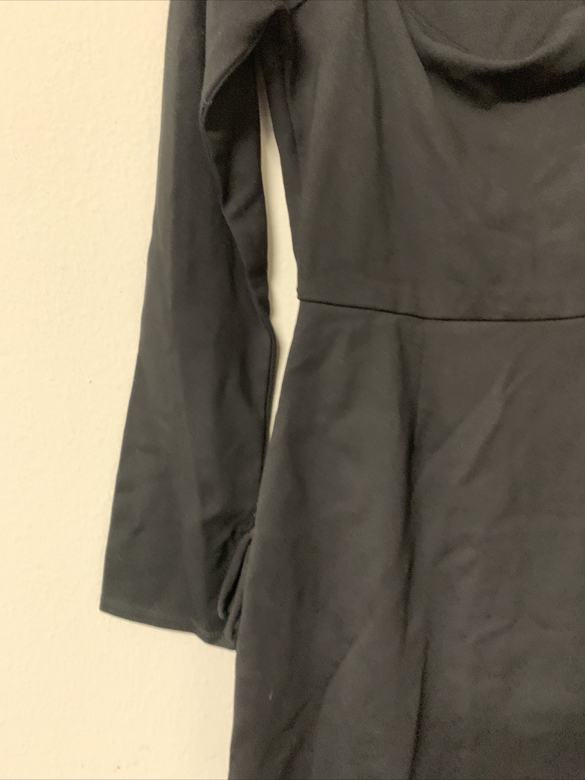 Miami for Francesca’s Black Long Flare Sleeve Mid Short Dress WOMENS SIZE MEDIUM