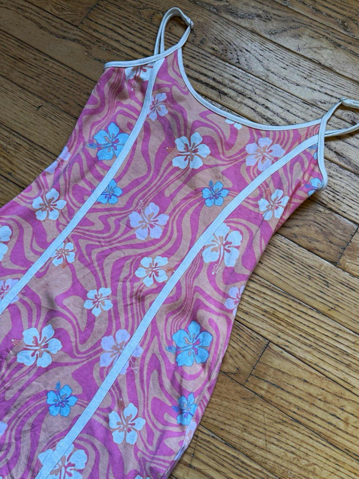 SIZE X-SMALL AUTHENTIC FOREVER 21 PINK FLORAL SLEEVELESS BODYCON MINI DRESS