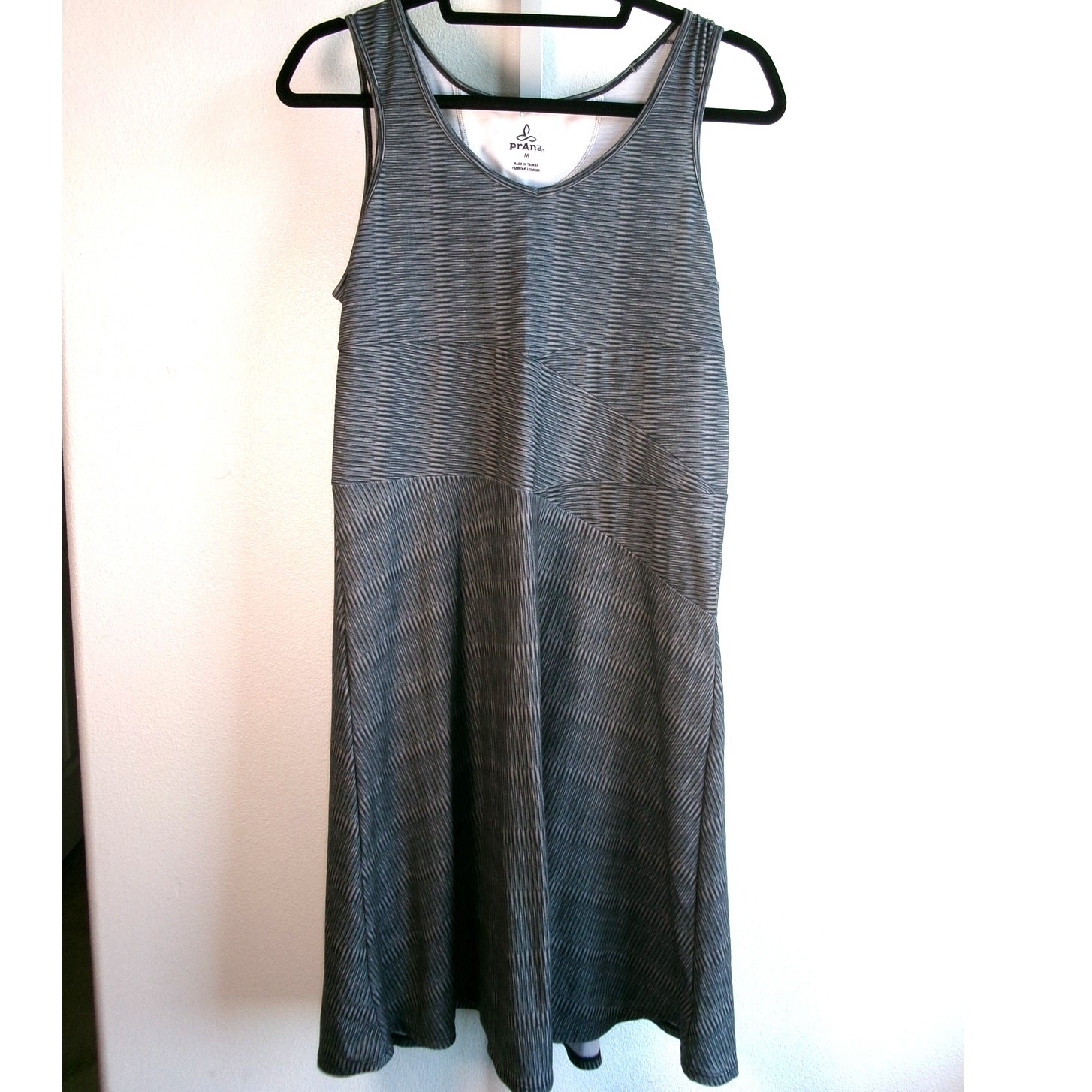 Prana Gray Striped Racerback Athletic Dress Built In Shelf Bra Medium