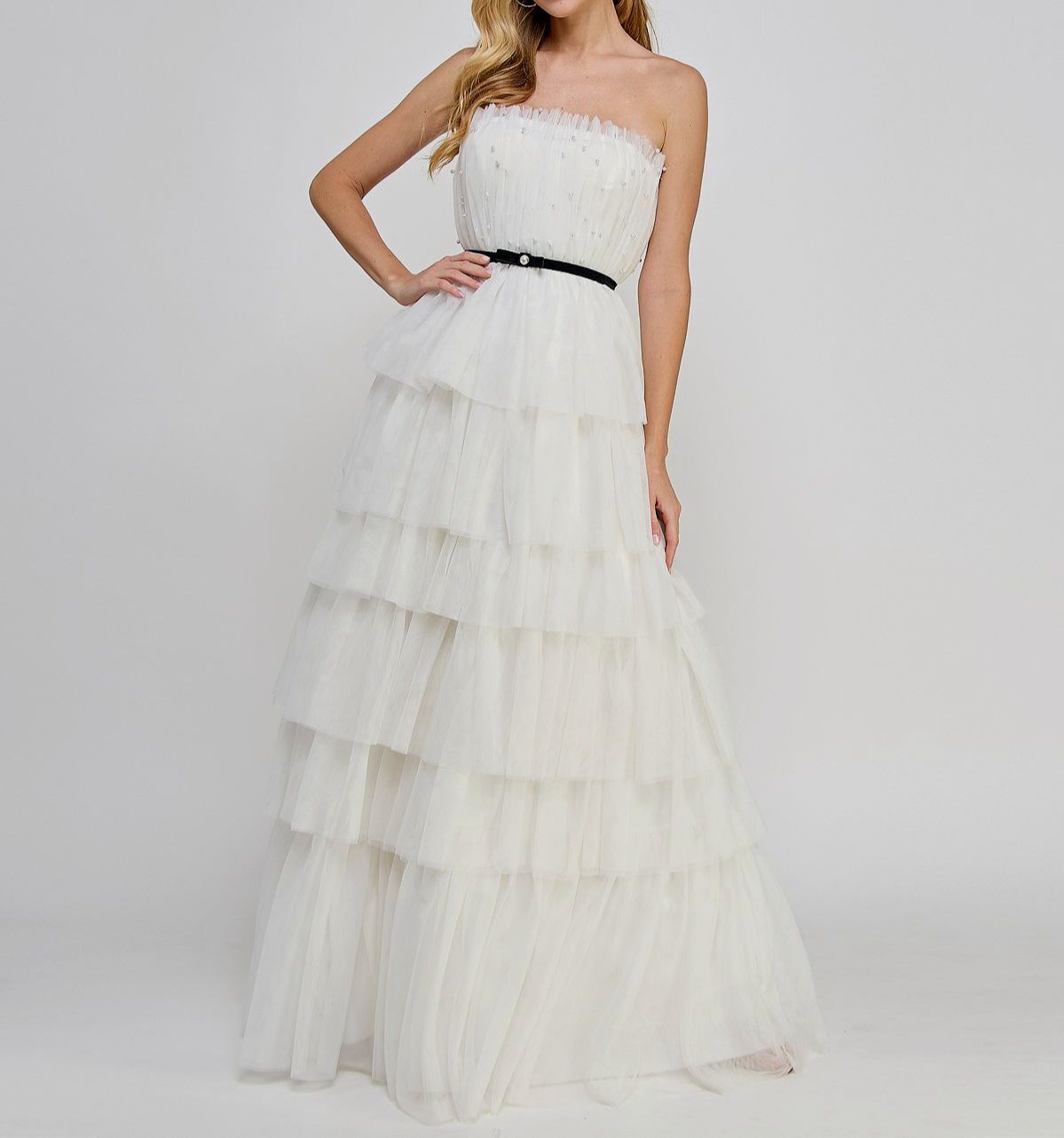Say Yes Women’s Juniors’ White Tulle Faux Pearl Tiered Ball Gown Dress Size 5/6