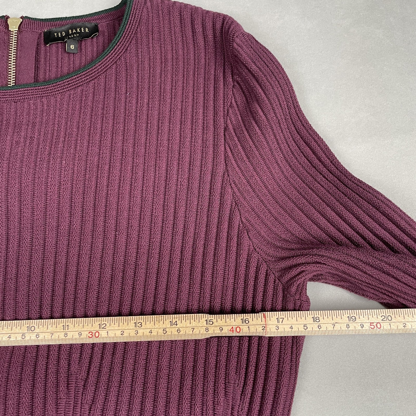 Ted Baker Dress Wmn 6 Purple Ribbed Knit Fit & Flare Skater Half Sleeve Back Zip