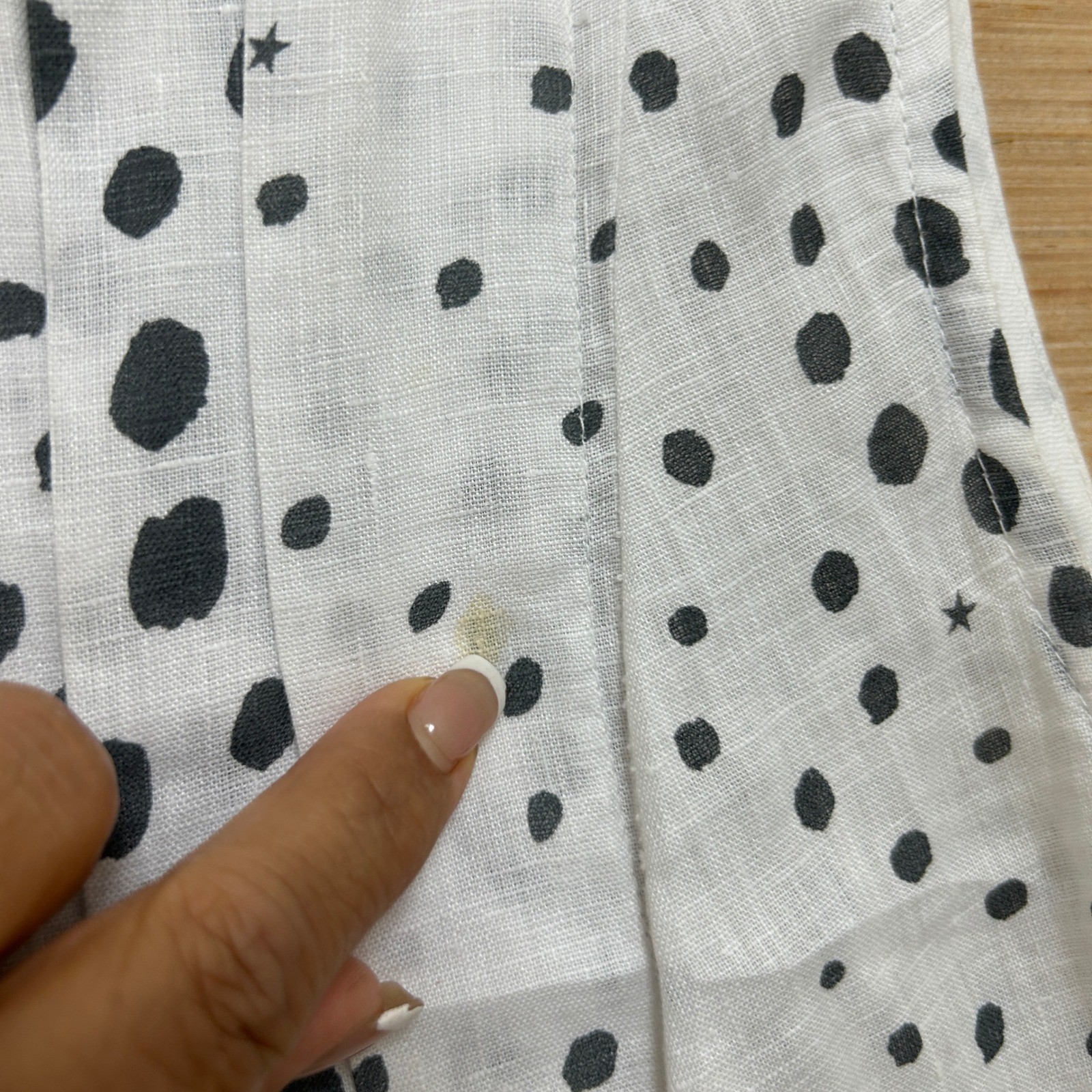 White Black Polka Dot Pintuck Pleated Linen Blend Sleeveless Shift Dress Pockets