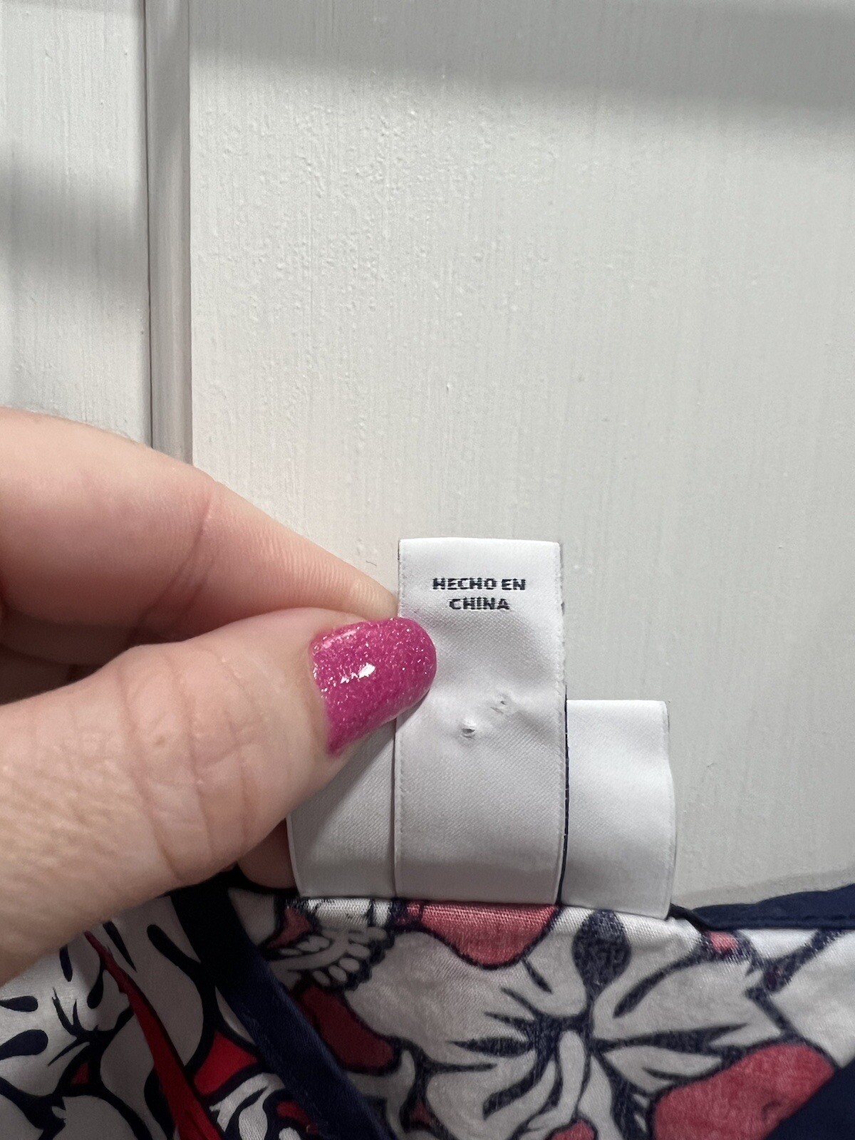 VINEYARD VINES for Target Red White Blue Hibiscus Dress SIZE MEDIUM Pre Loved.