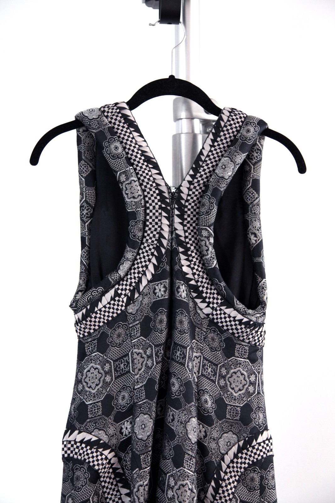 Alexander McQueen – “Scanners” Autumn/Winter 2003 Khakhama Brocade Silk Dress 40