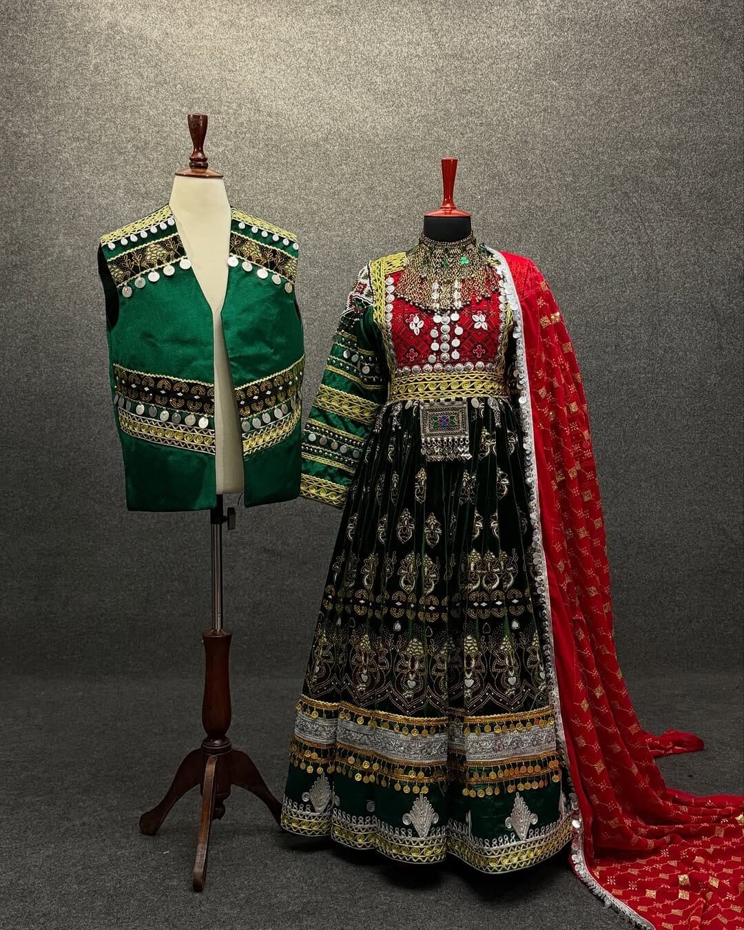 Afghan long Green kochi nikkah dress and wasket for women couple wedding set
