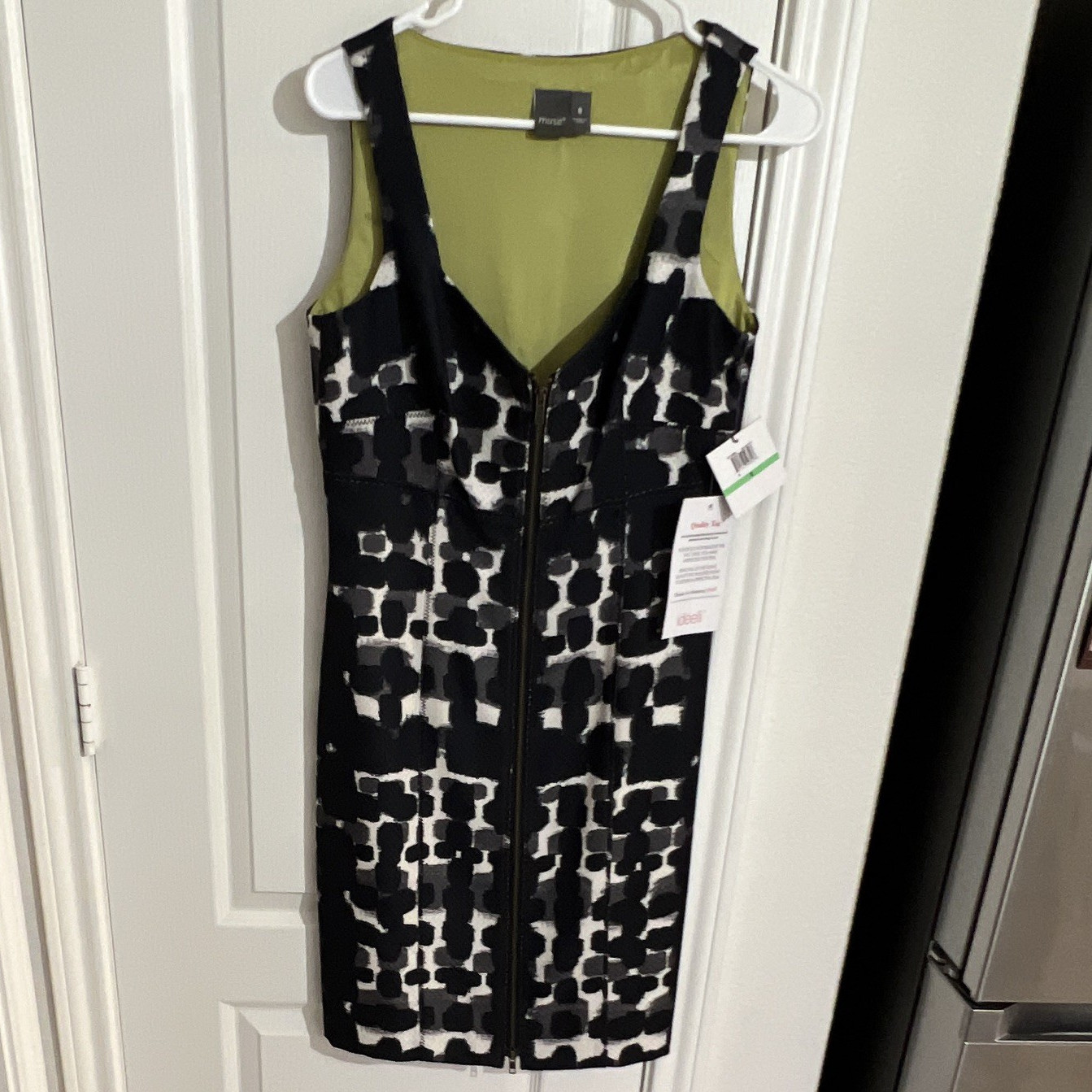 NWT Muse Boston Proper Size 8 Black White Abstract Zip Front Sheath Dress MY2882